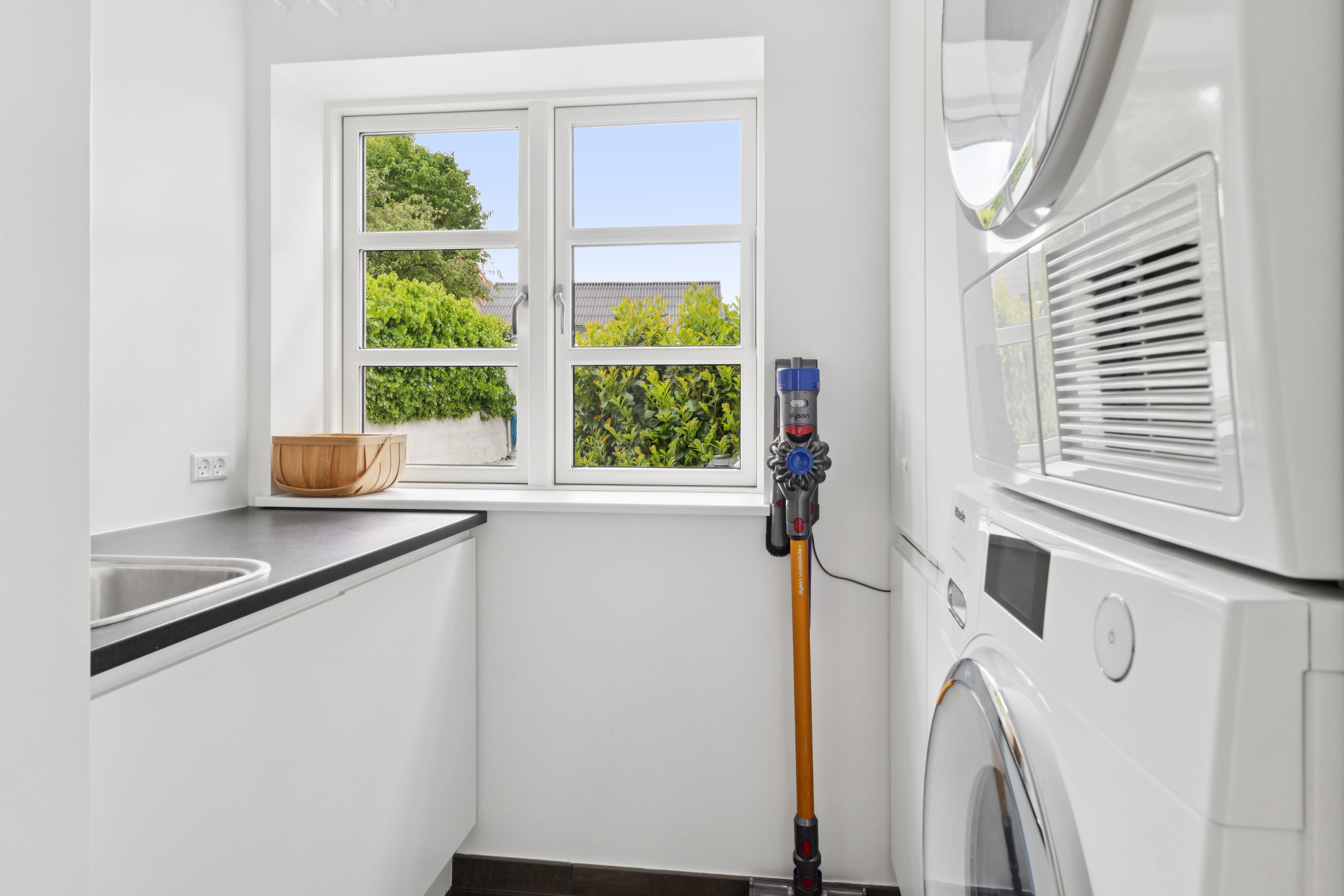 Fremhævet  billede i fuldskærmstilstand. Billede af Thorsgade 7, Vejgaard, 9000 Aalborg