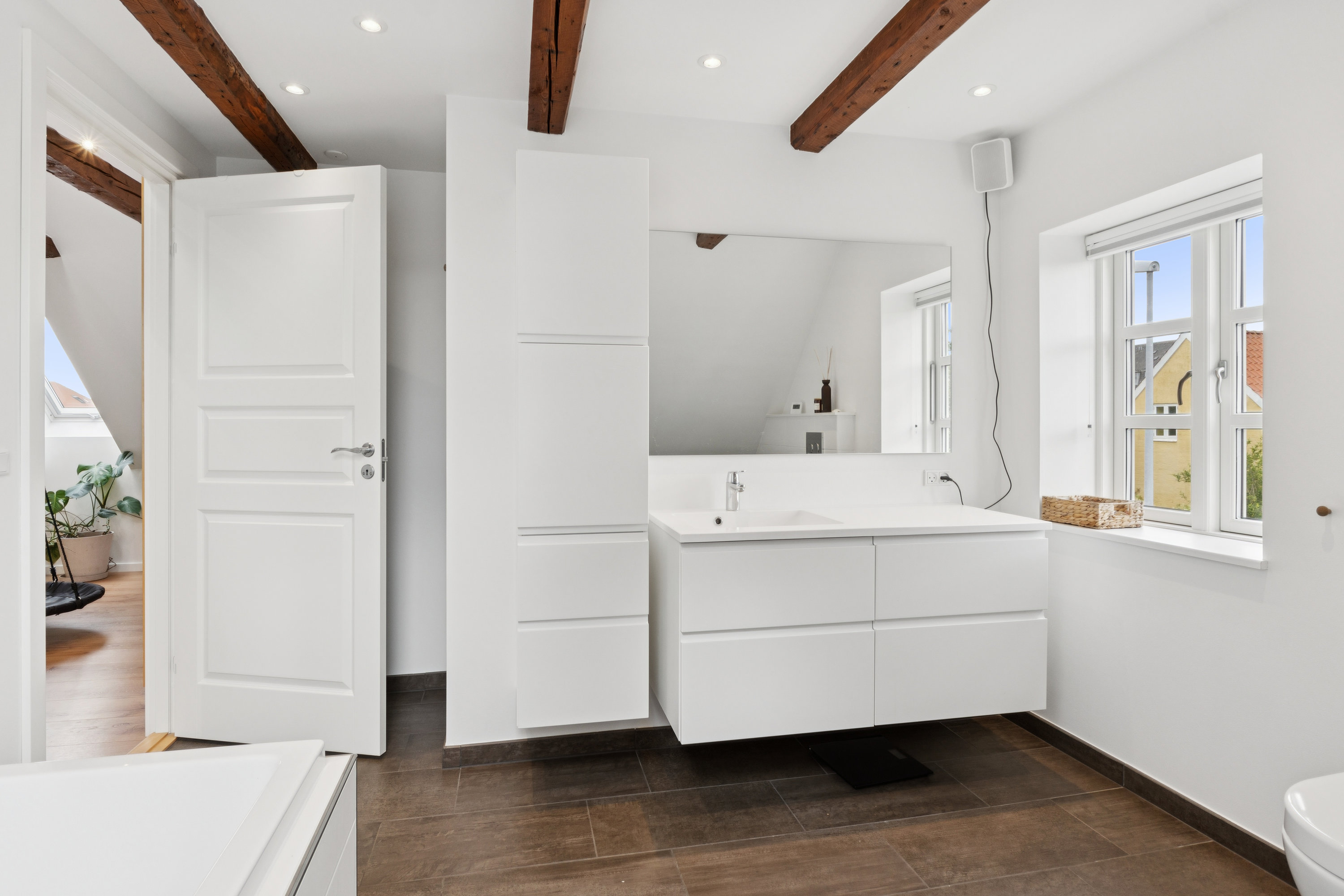 Fremhævet  billede i fuldskærmstilstand. Billede af Thorsgade 7, Vejgaard, 9000 Aalborg