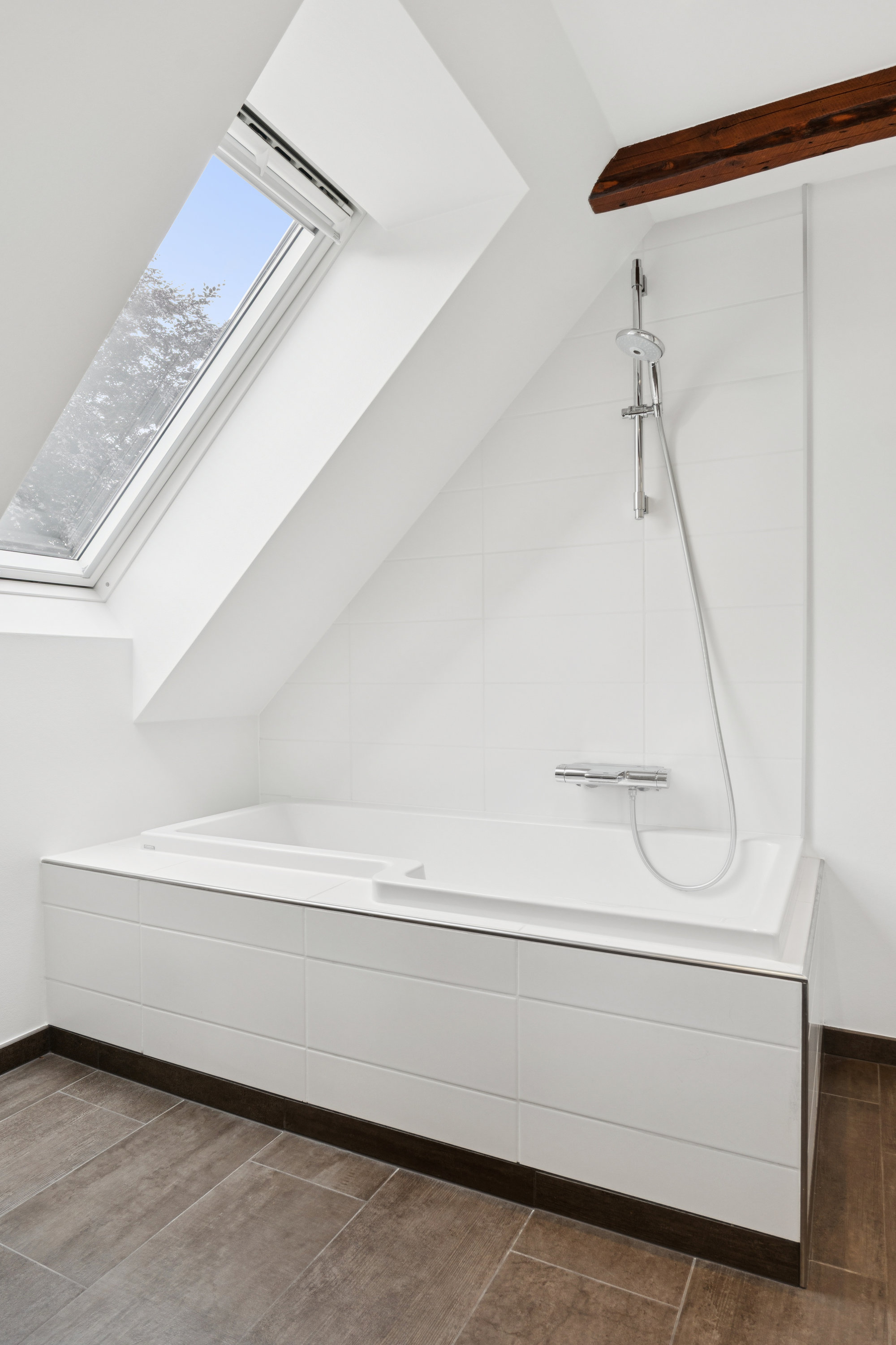 Fremhævet  billede i fuldskærmstilstand. Billede af Thorsgade 7, Vejgaard, 9000 Aalborg