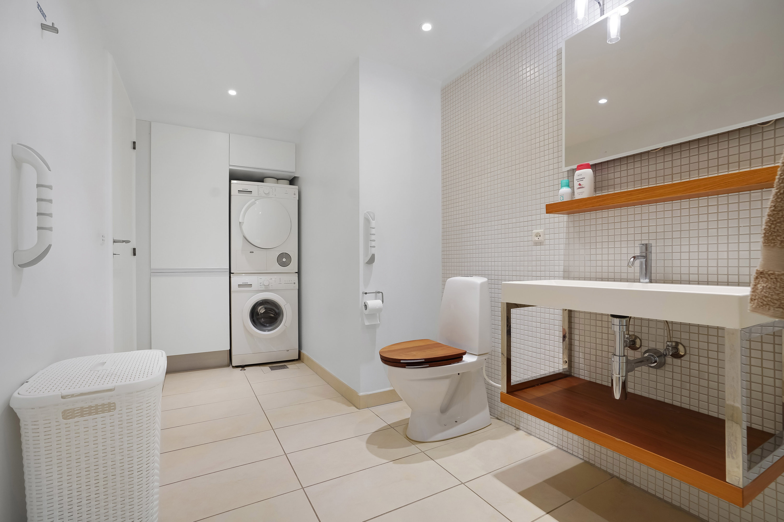 Fremhævet toilet billede i fuldskærmstilstand. Billede af Fænøsund Park 1, 2. 4., 5500 Middelfart