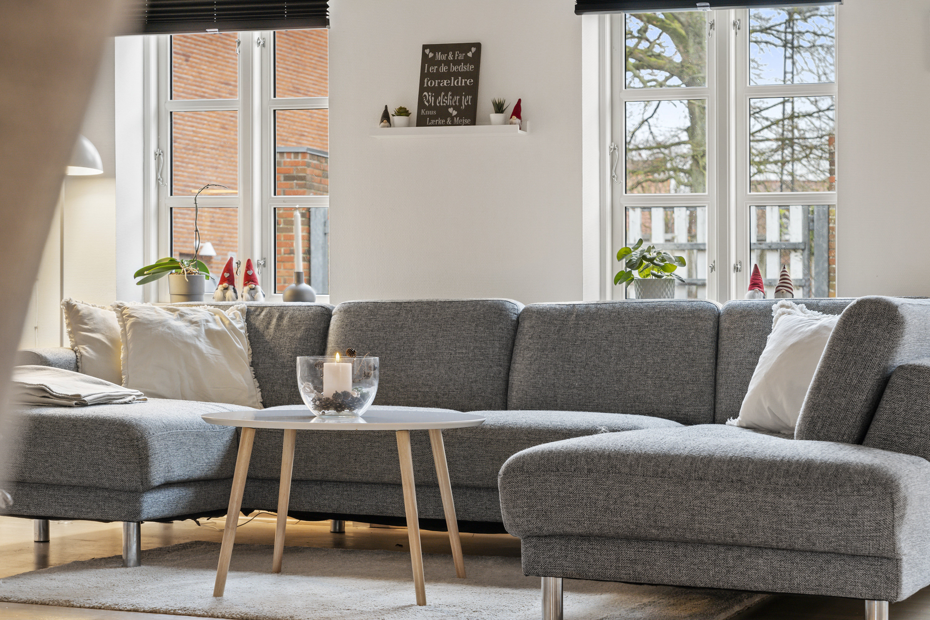 Fremhævet stue billede i fuldskærmstilstand. Billede af Søndergade 25, 9300 Sæby