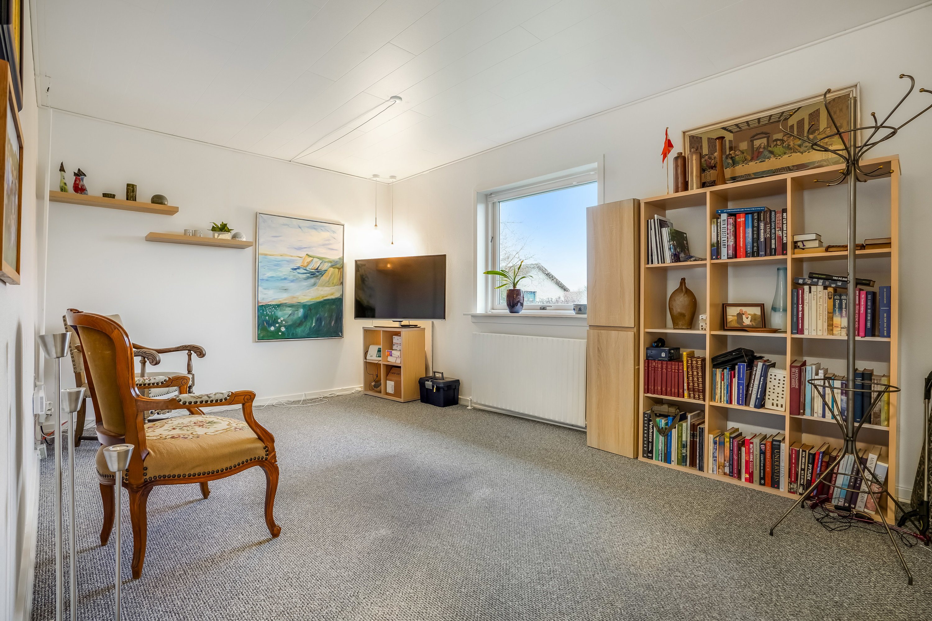 Fremhævet stue billede i fuldskærmstilstand. Billede af Parkvej 22, 6623 Vorbasse