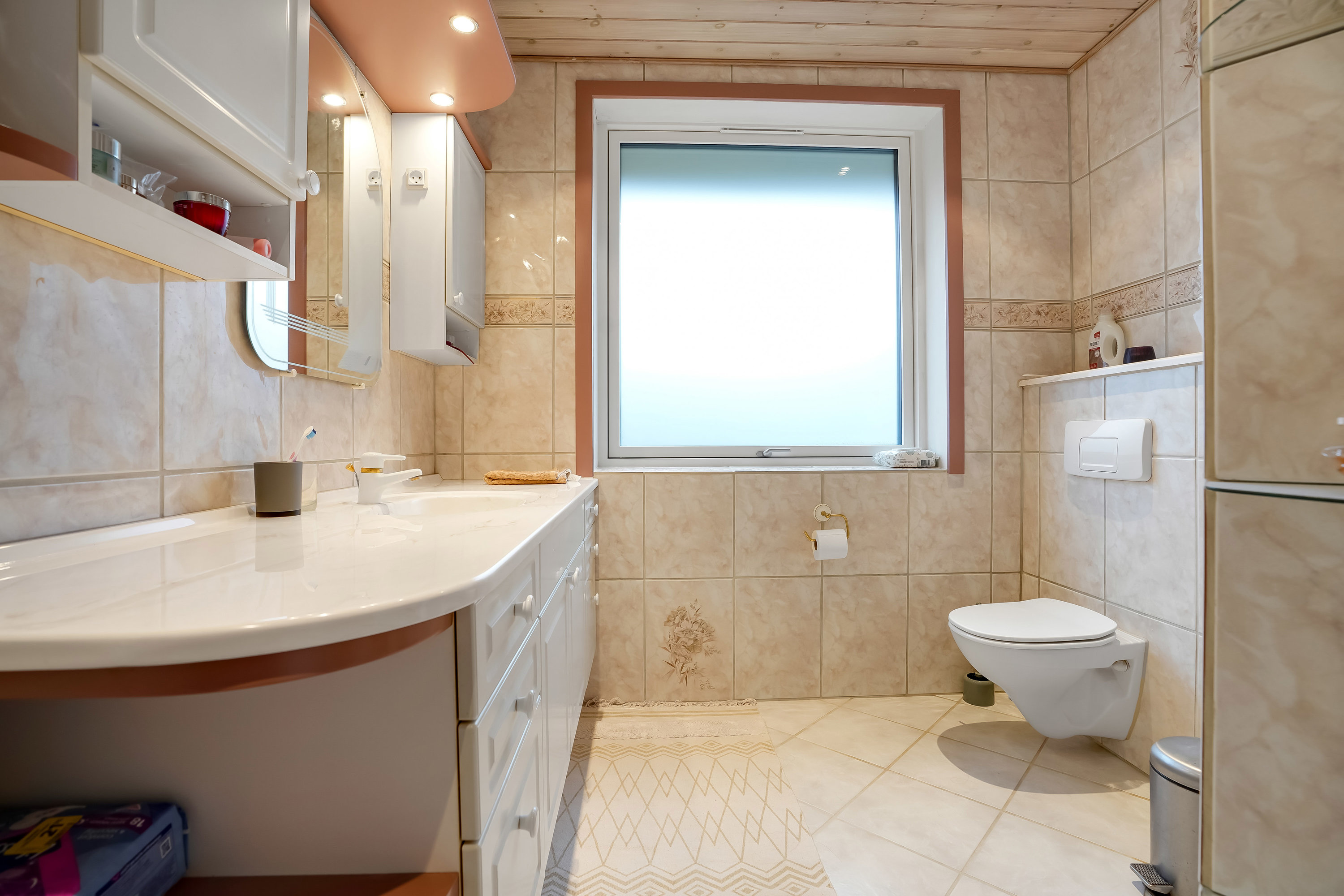 Fremhævet toilet billede i fuldskærmstilstand. Billede af Mandøvej 19, 7200 Grindsted