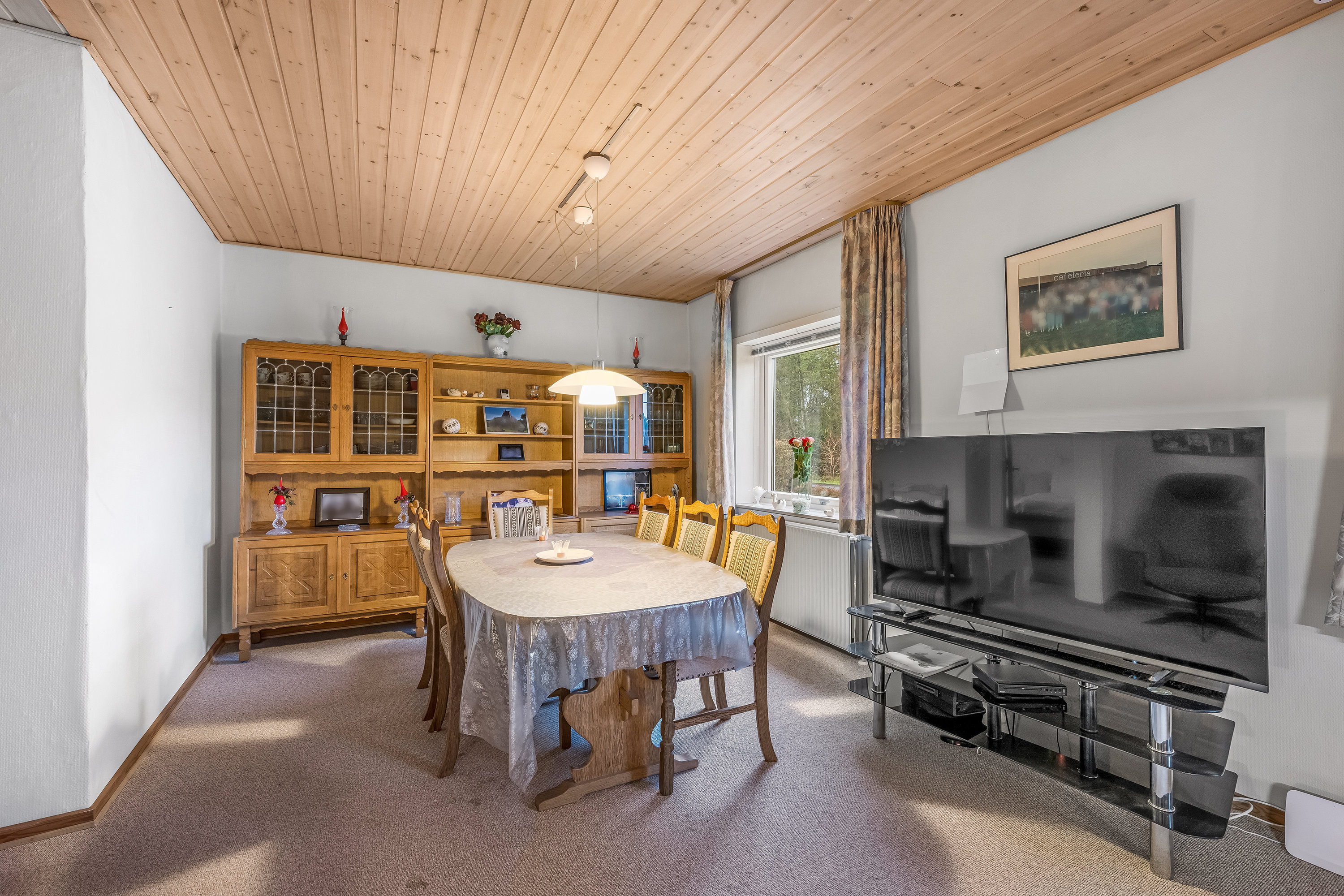 Fremhævet stue billede i fuldskærmstilstand. Billede af Borrisvej 9, Gaasdalhede, 6920 Videbæk