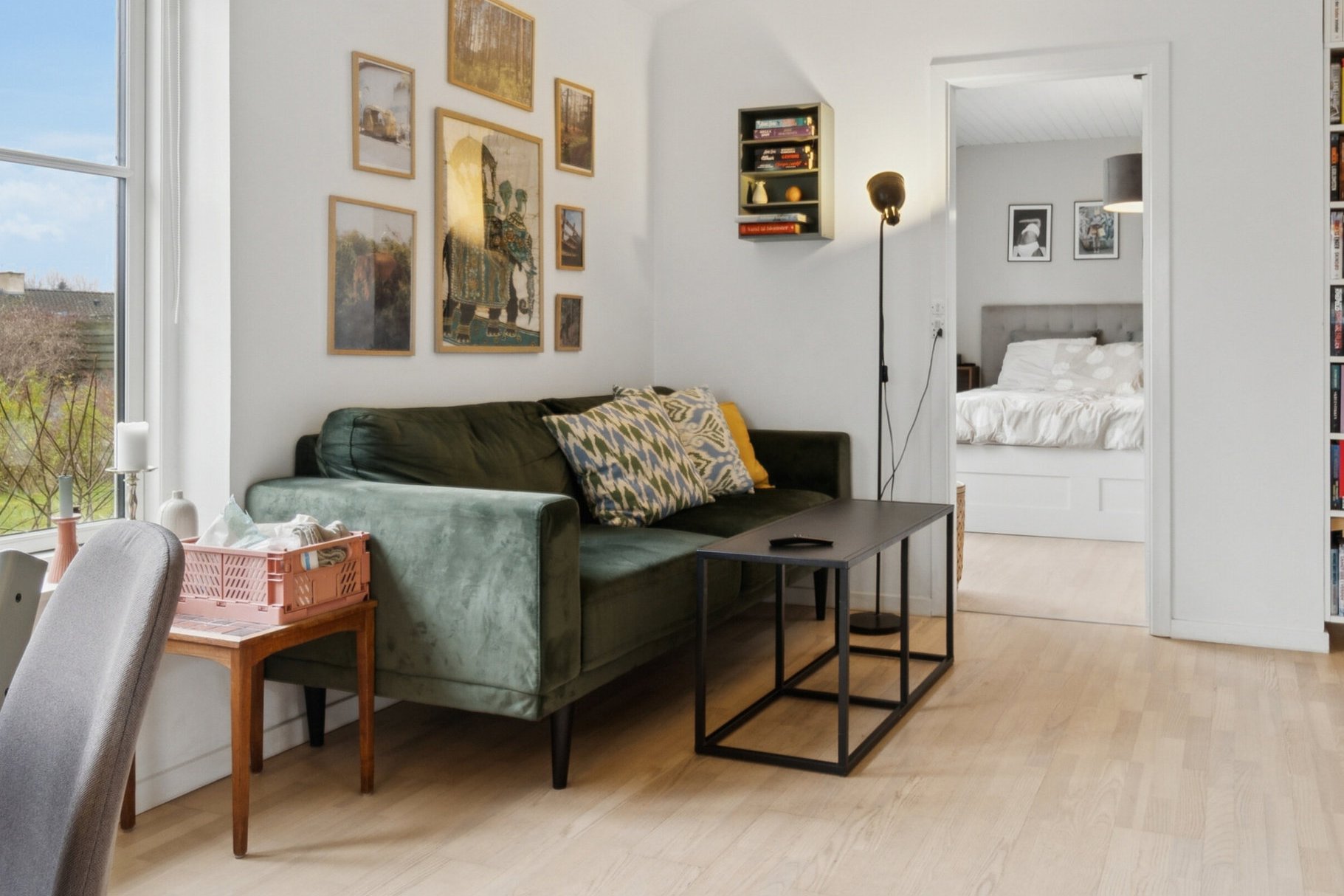 Fremhævet stue billede i fuldskærmstilstand. Billede af Aavej 1B, 3300 Frederiksværk