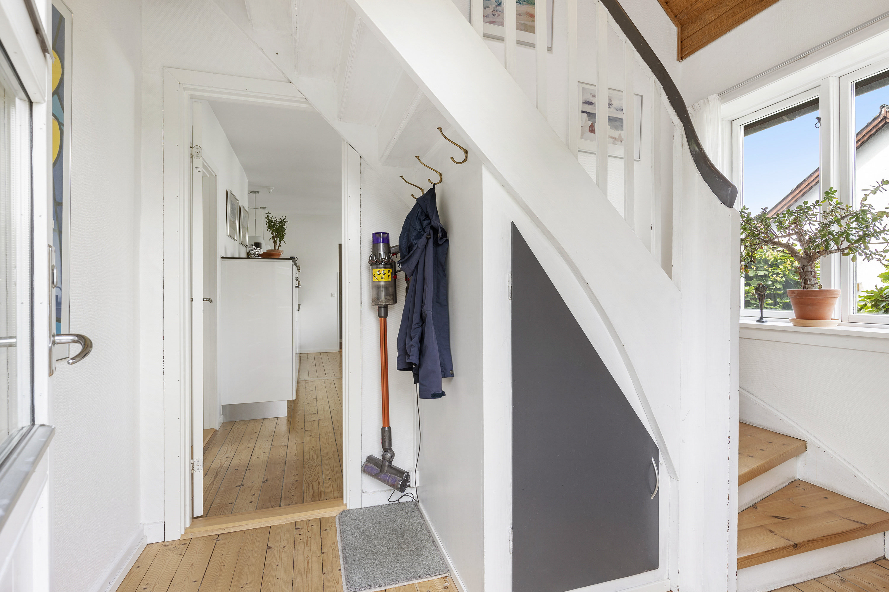 Fremhævet entré billede i fuldskærmstilstand. Billede af Brøndumvej 33, 9690 Fjerritslev