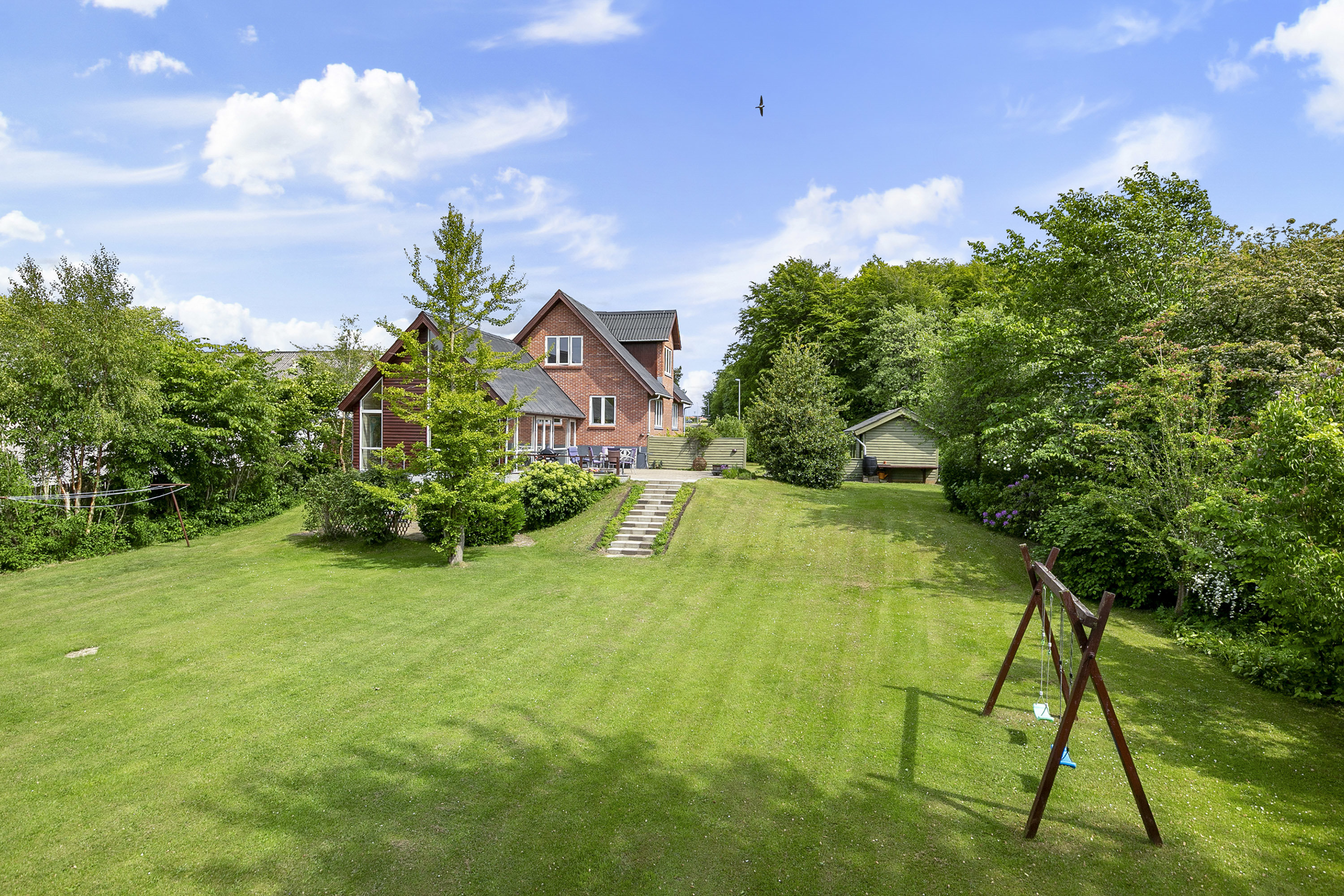 Fremhævet have billede i fuldskærmstilstand. Billede af Brøndumvej 33, 9690 Fjerritslev