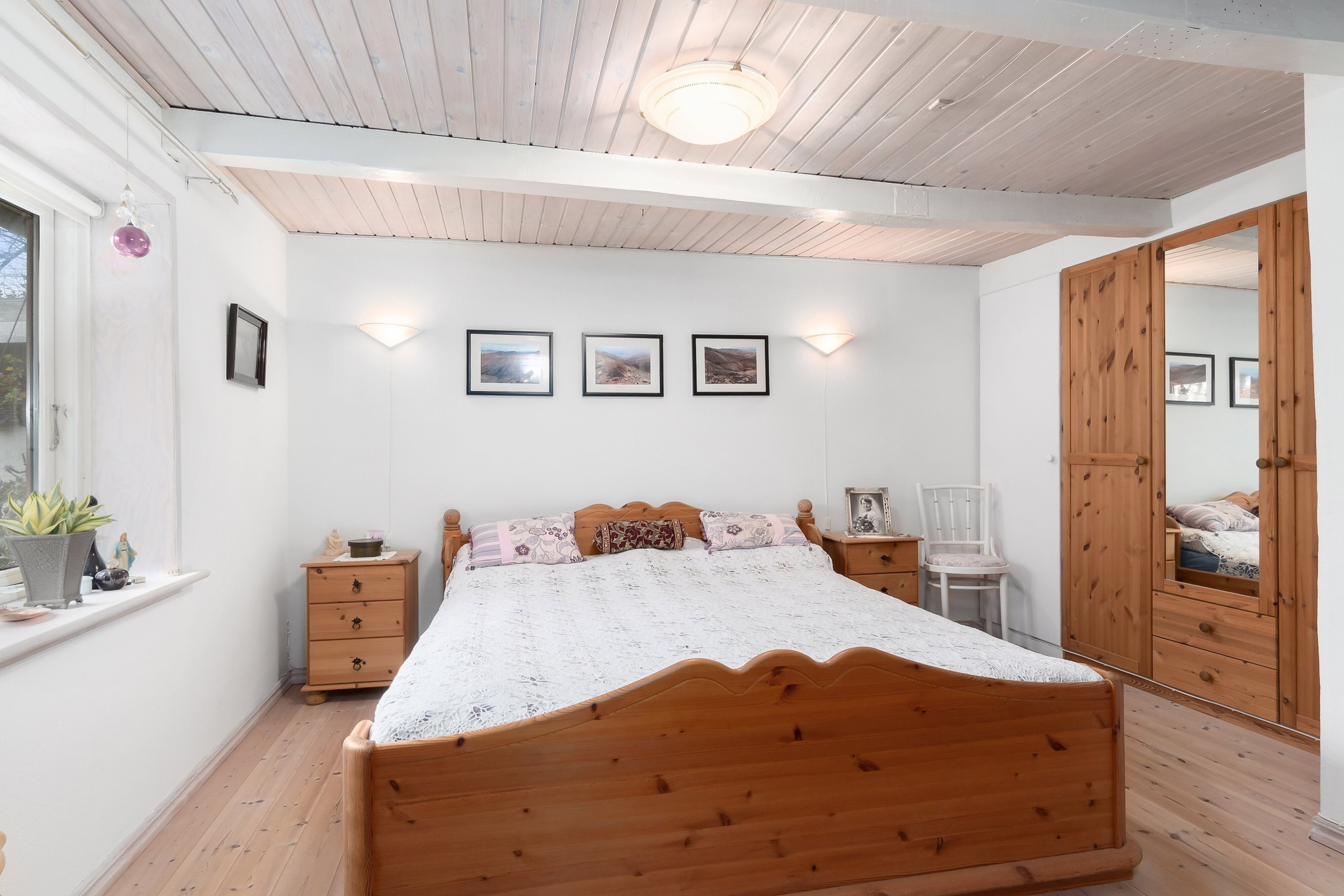 Fremhævet soveværelse billede i fuldskærmstilstand. Billede af Oddevej 84, Klim Odde, 9690 Fjerritslev