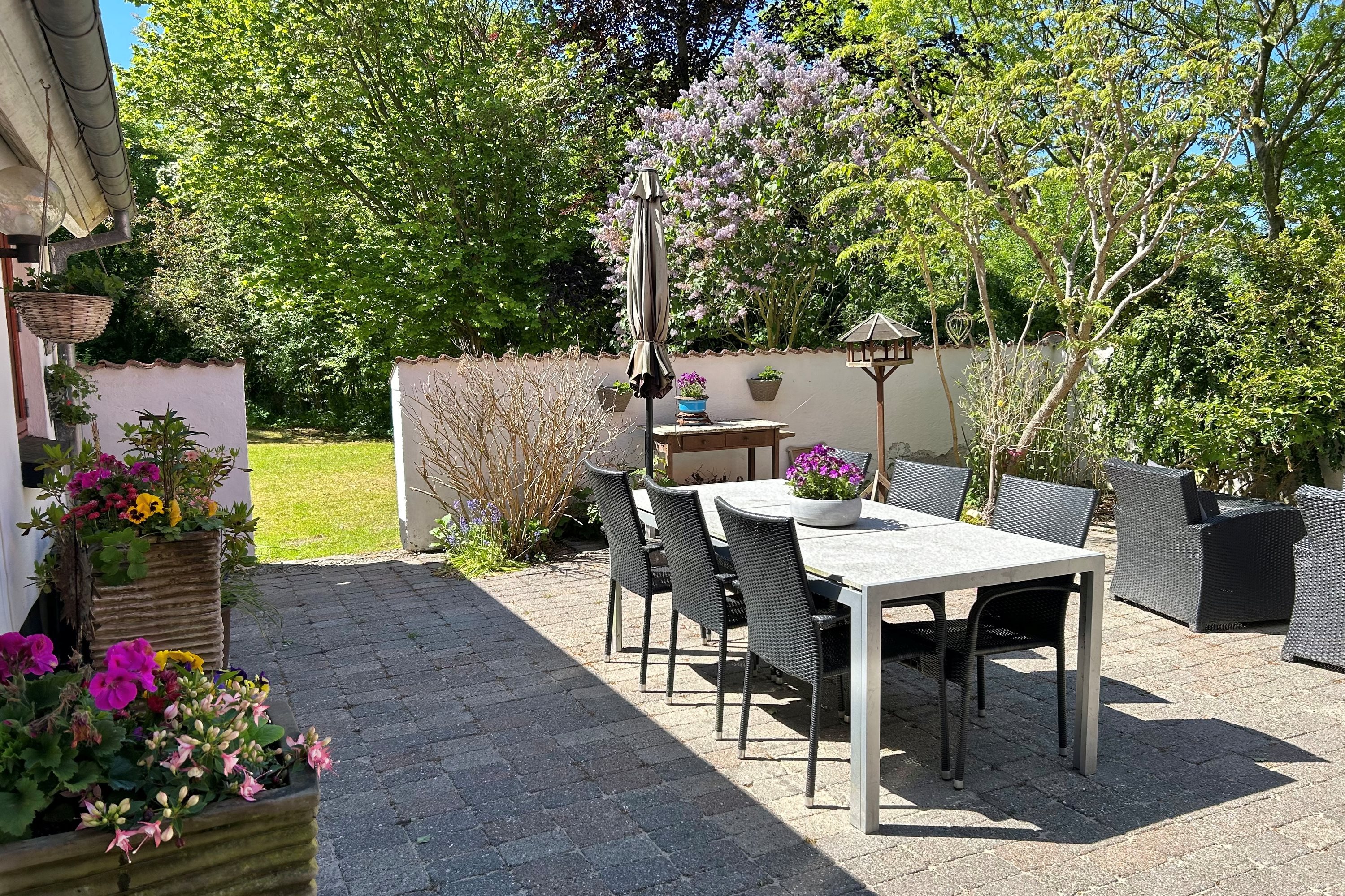 Fremhævet terrasse billede i fuldskærmstilstand. Billede af Oddevej 84, Klim Odde, 9690 Fjerritslev