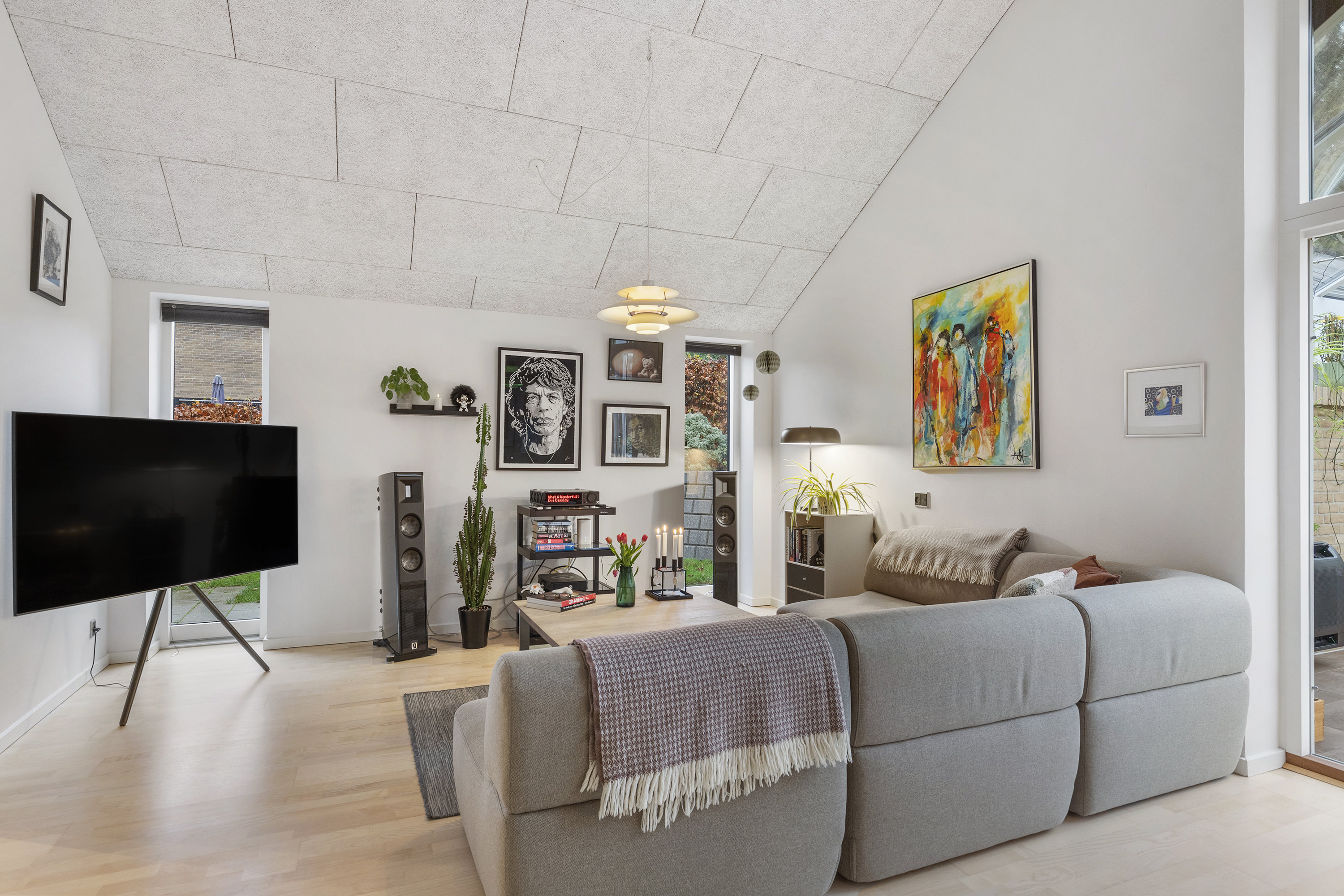 Fremhævet stue billede i fuldskærmstilstand. Billede af Ådalen 539, 9700 Brønderslev