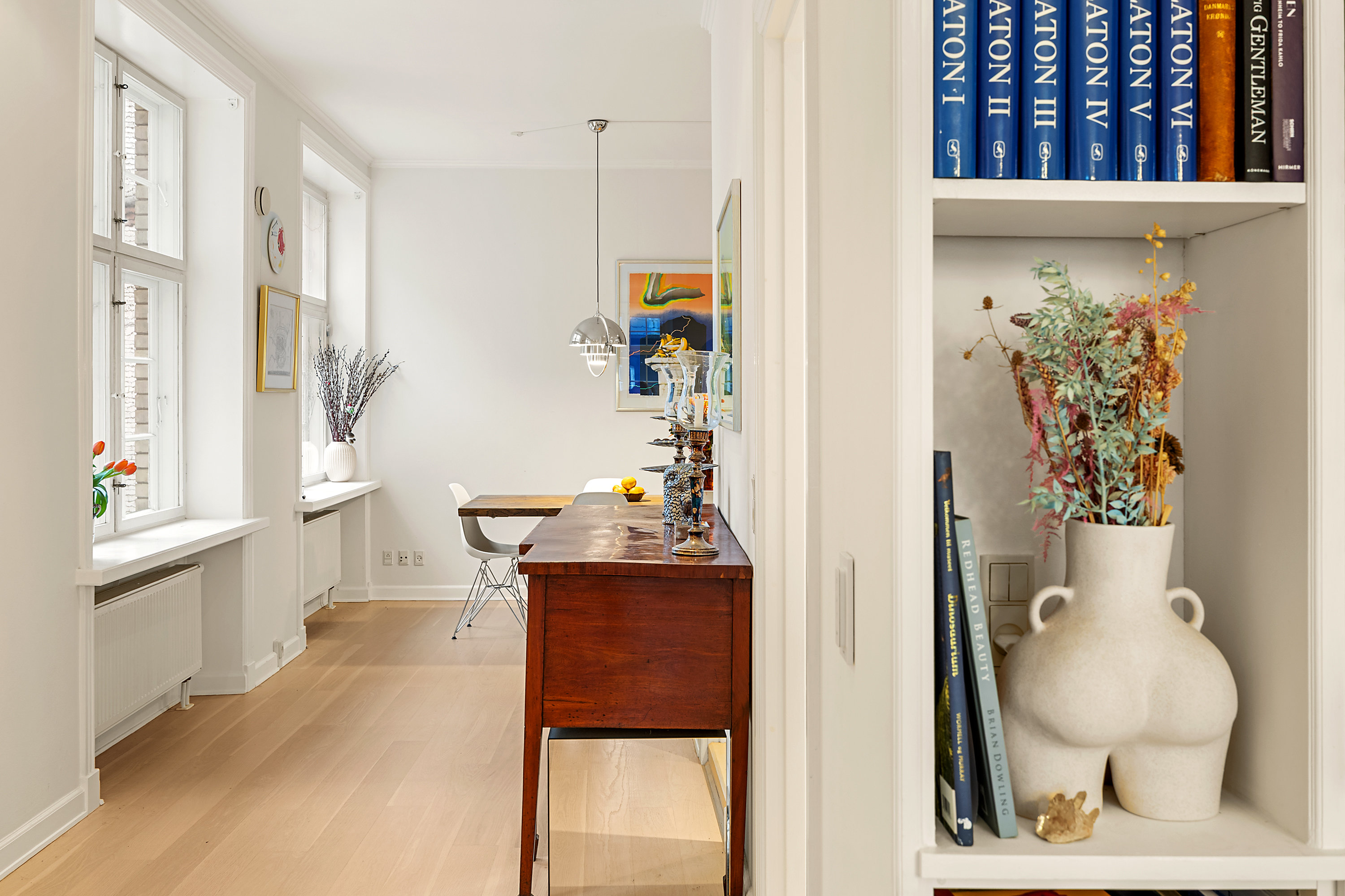 Fremhævet gang billede i fuldskærmstilstand. Billede af Silkegade 17, 2. th., 1113 København K