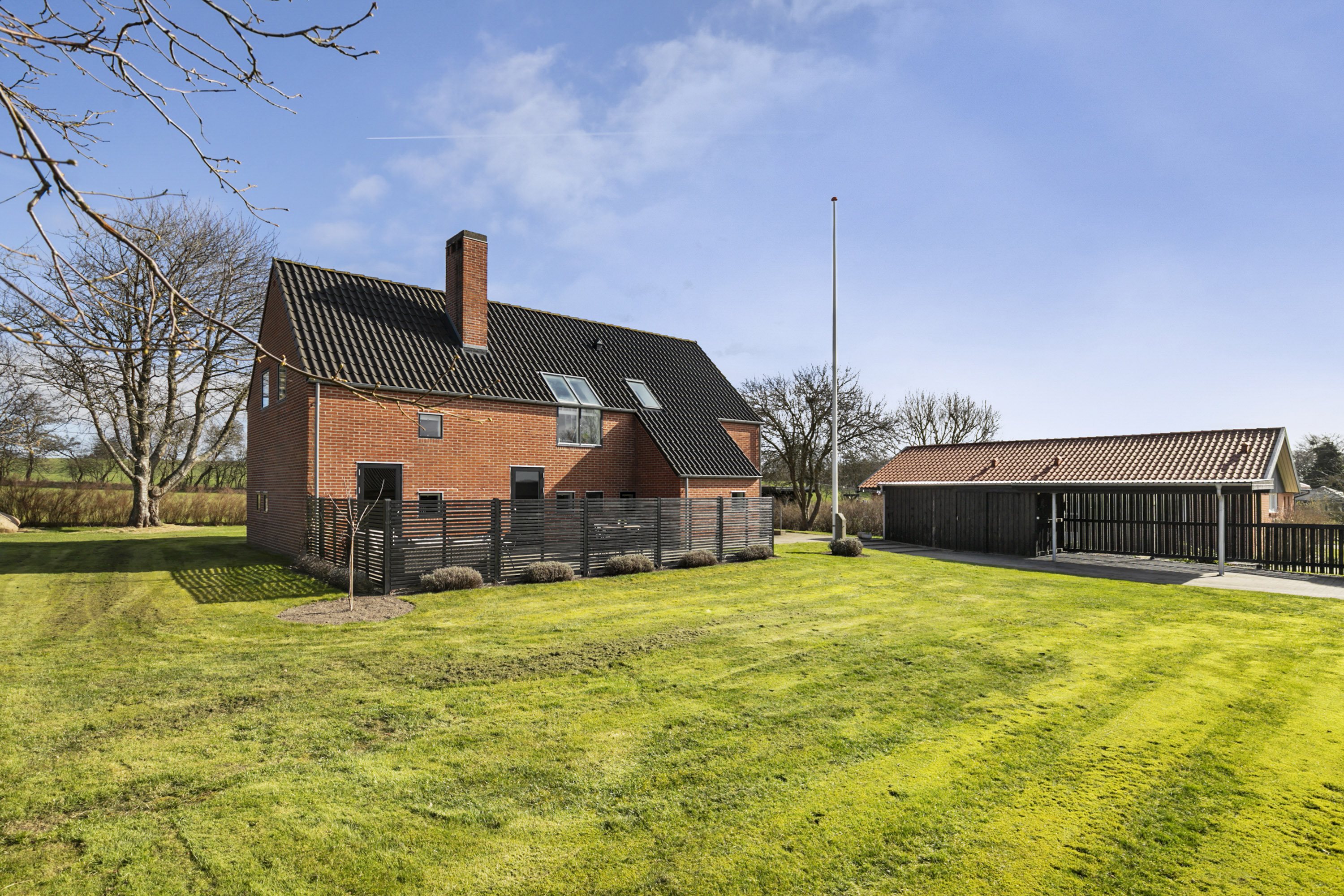 Fremhævet have billede i fuldskærmstilstand. Billede af Rugmarken 126, 9690 Fjerritslev