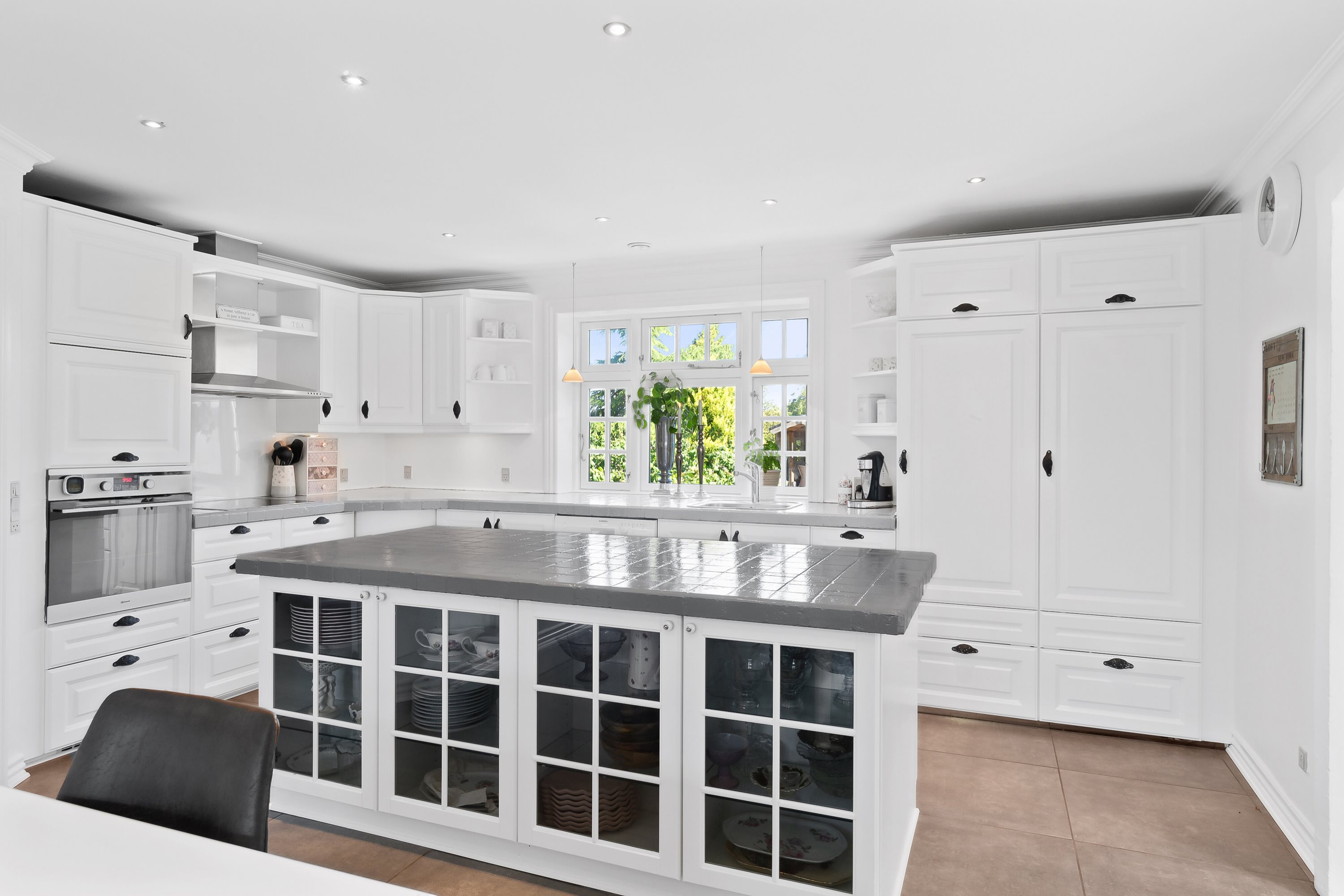 Fremhævet køkken billede i fuldskærmstilstand. Billede af Vestergaardsvej 9, 9690 Fjerritslev