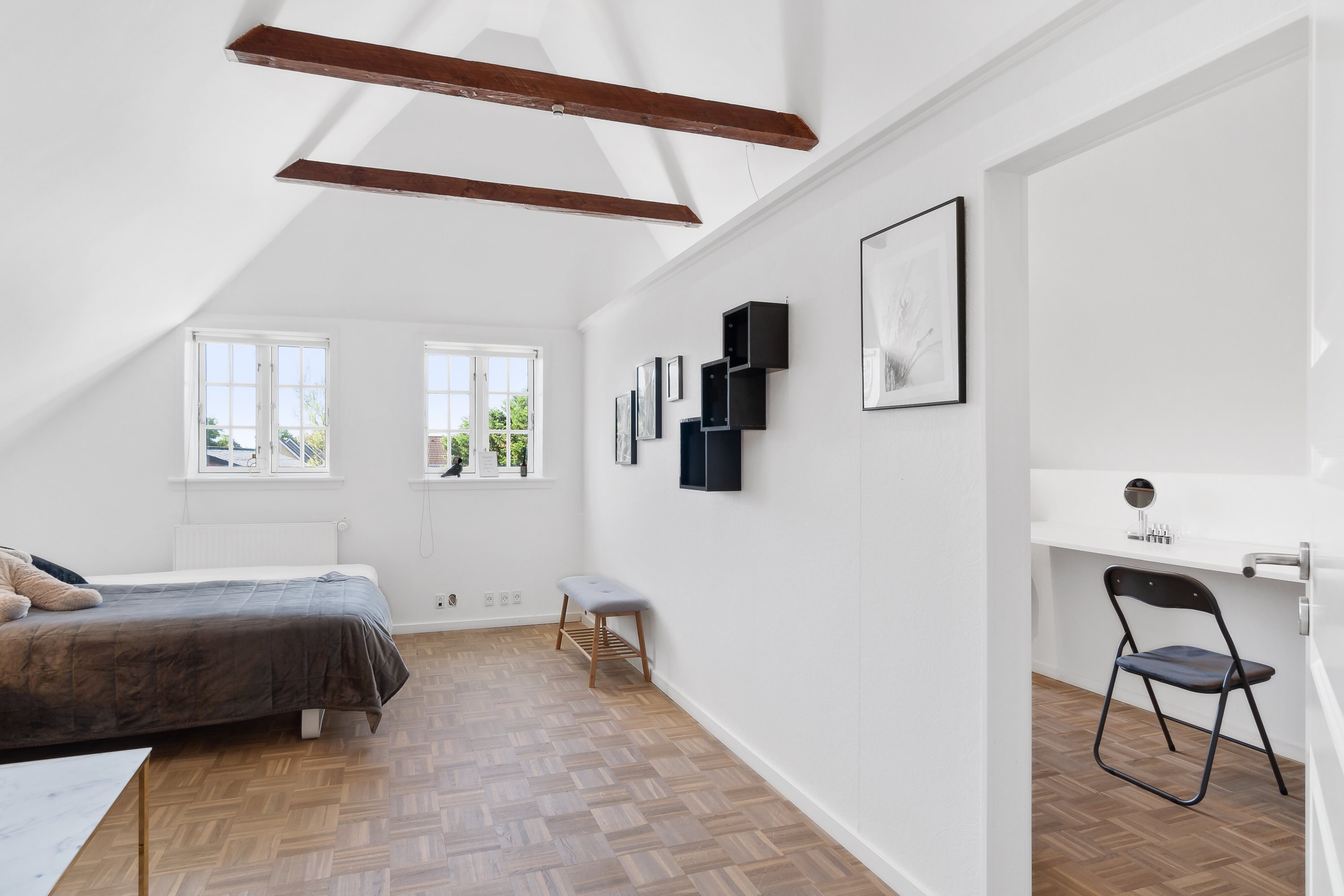 Fremhævet soveværelse billede i fuldskærmstilstand. Billede af Vestergaardsvej 9, 9690 Fjerritslev