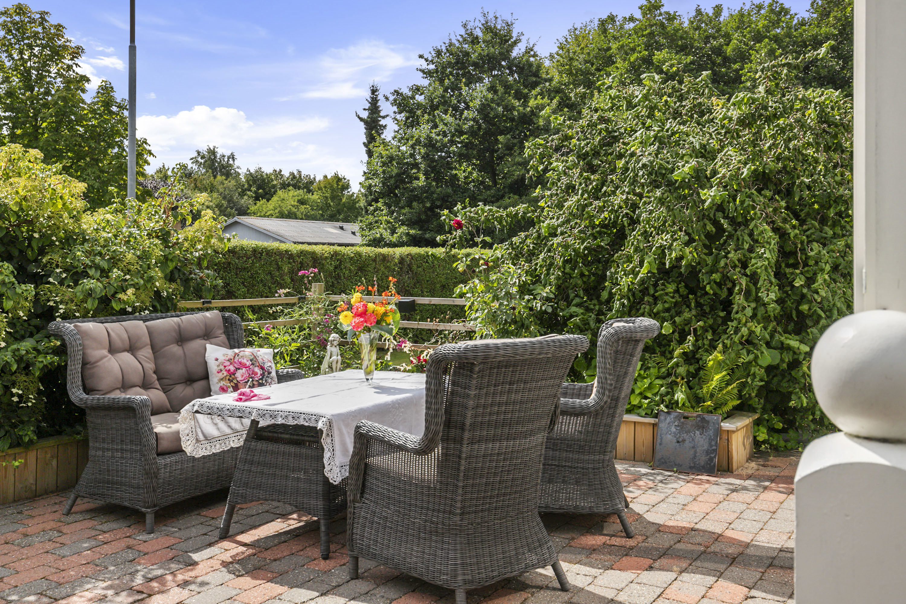 Fremhævet terrasse billede i fuldskærmstilstand. Billede af Vestergaardsvej 9, 9690 Fjerritslev