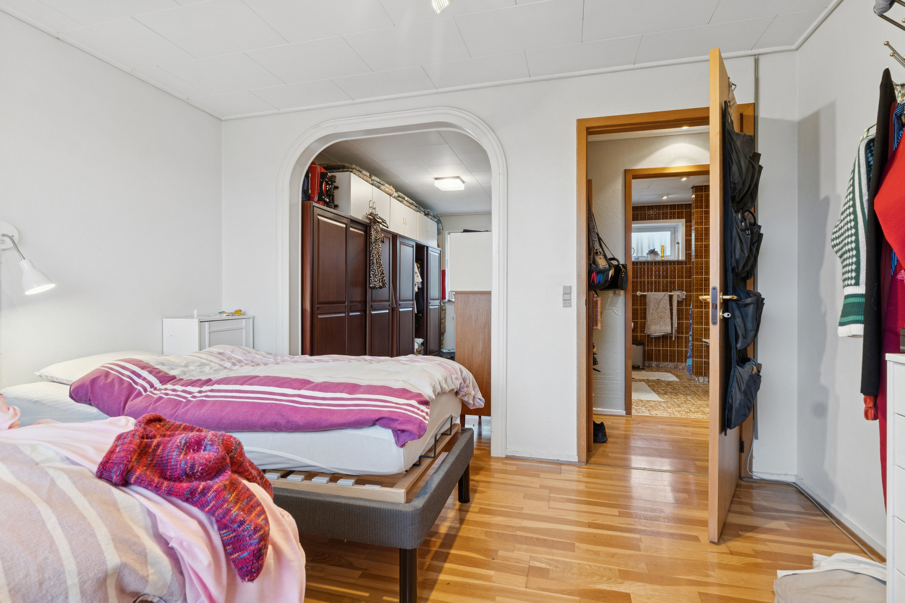 Fremhævet soveværelse billede i fuldskærmstilstand. Billede af Lejbøllevej 13A, Lejbølle, 5953 Tranekær