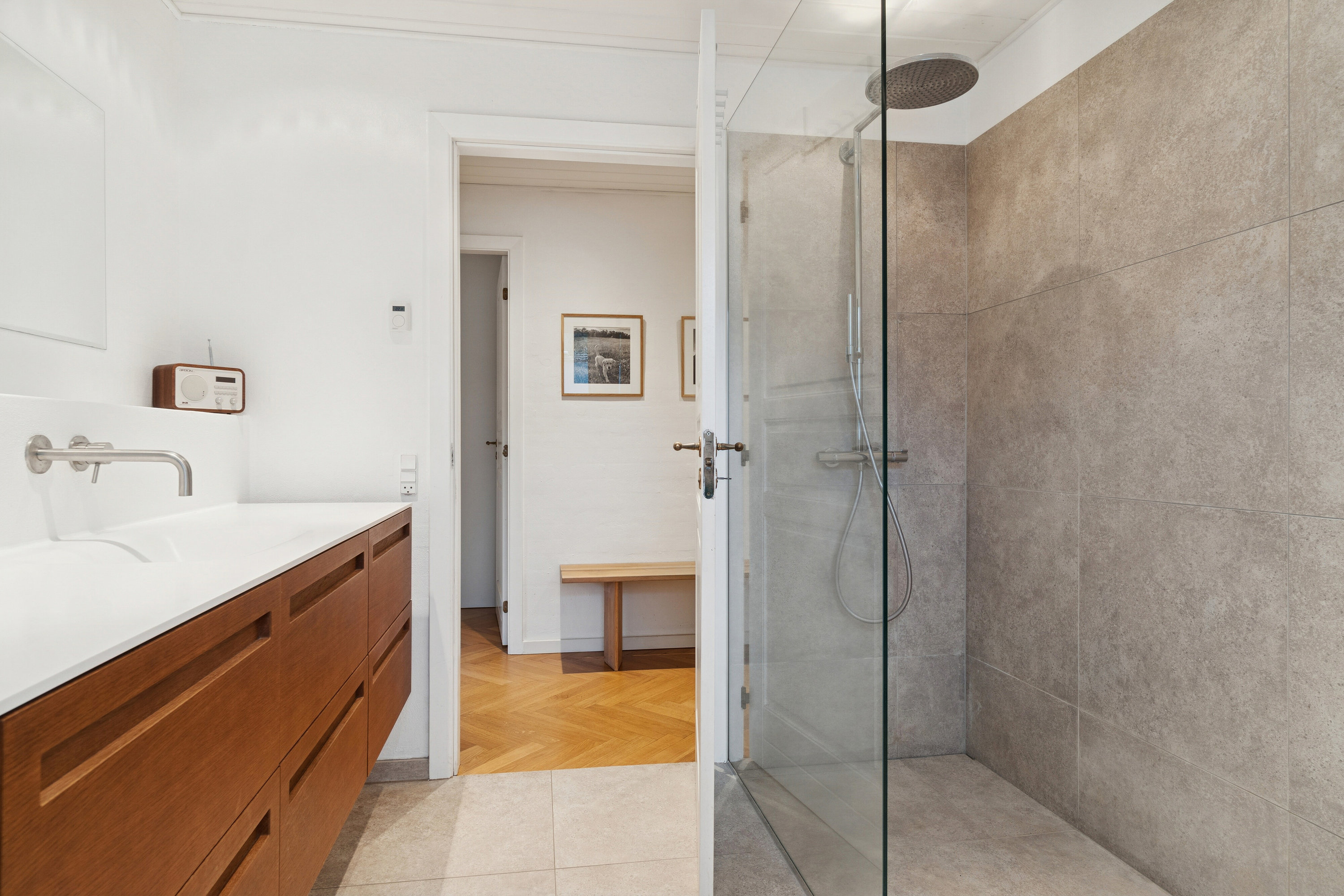 Fremhævet badeværelse billede i fuldskærmstilstand. Billede af J.F. Willumsens Vej 9A, 8270 Højbjerg