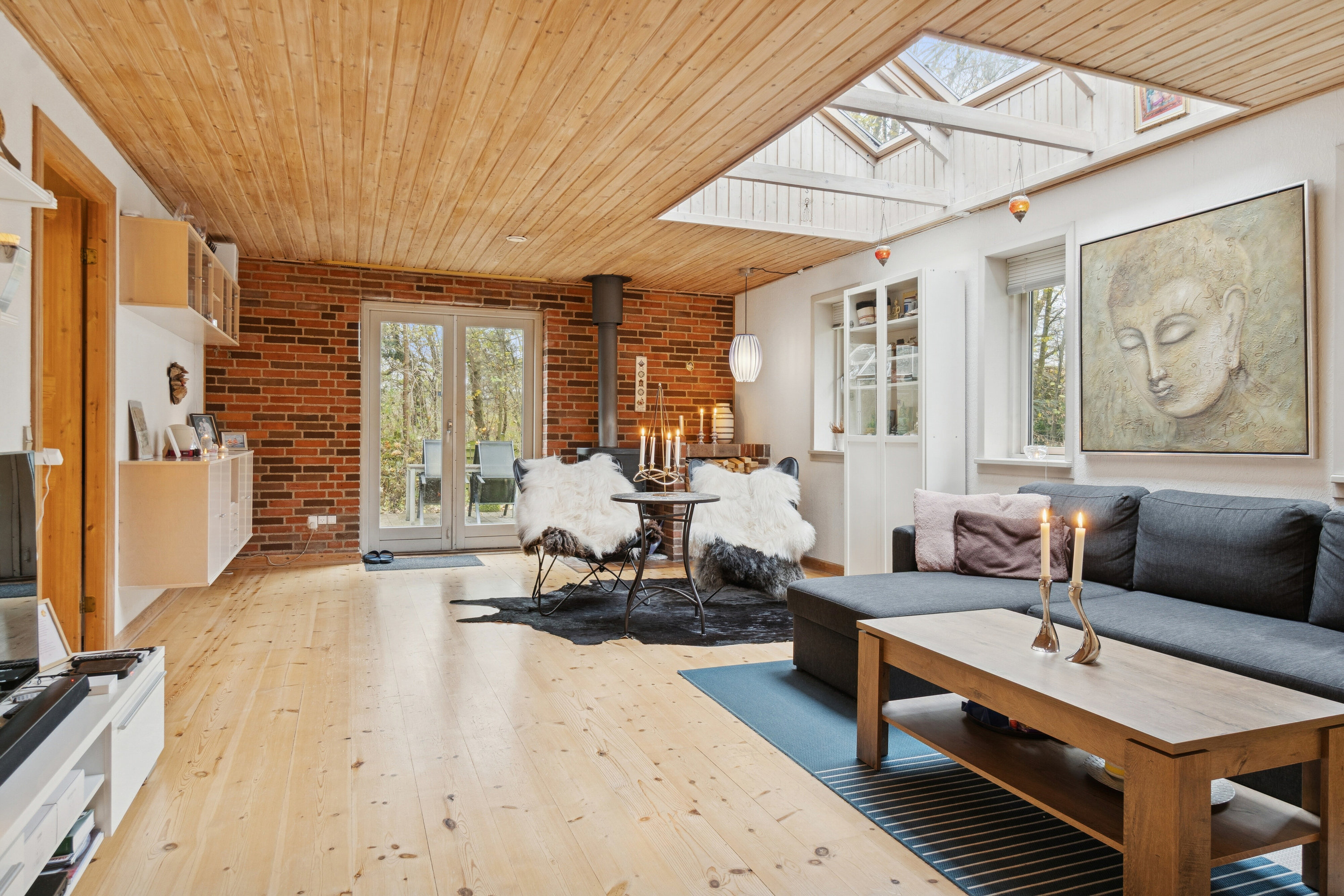 Fremhævet stue billede i fuldskærmstilstand. Billede af Olufsvej 4, Hyllinge, 4700 Næstved