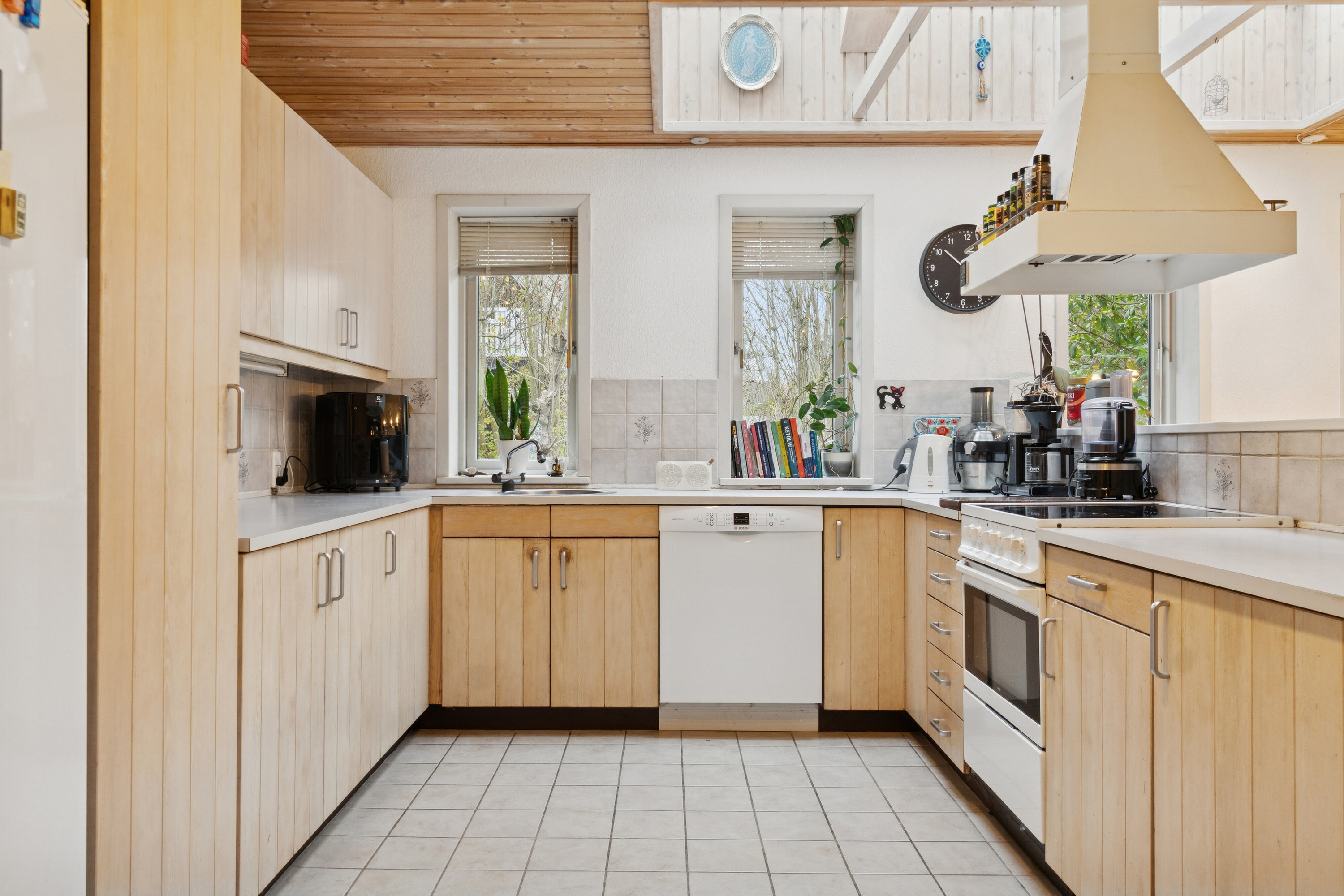 Fremhævet køkken billede i fuldskærmstilstand. Billede af Olufsvej 4, Hyllinge, 4700 Næstved