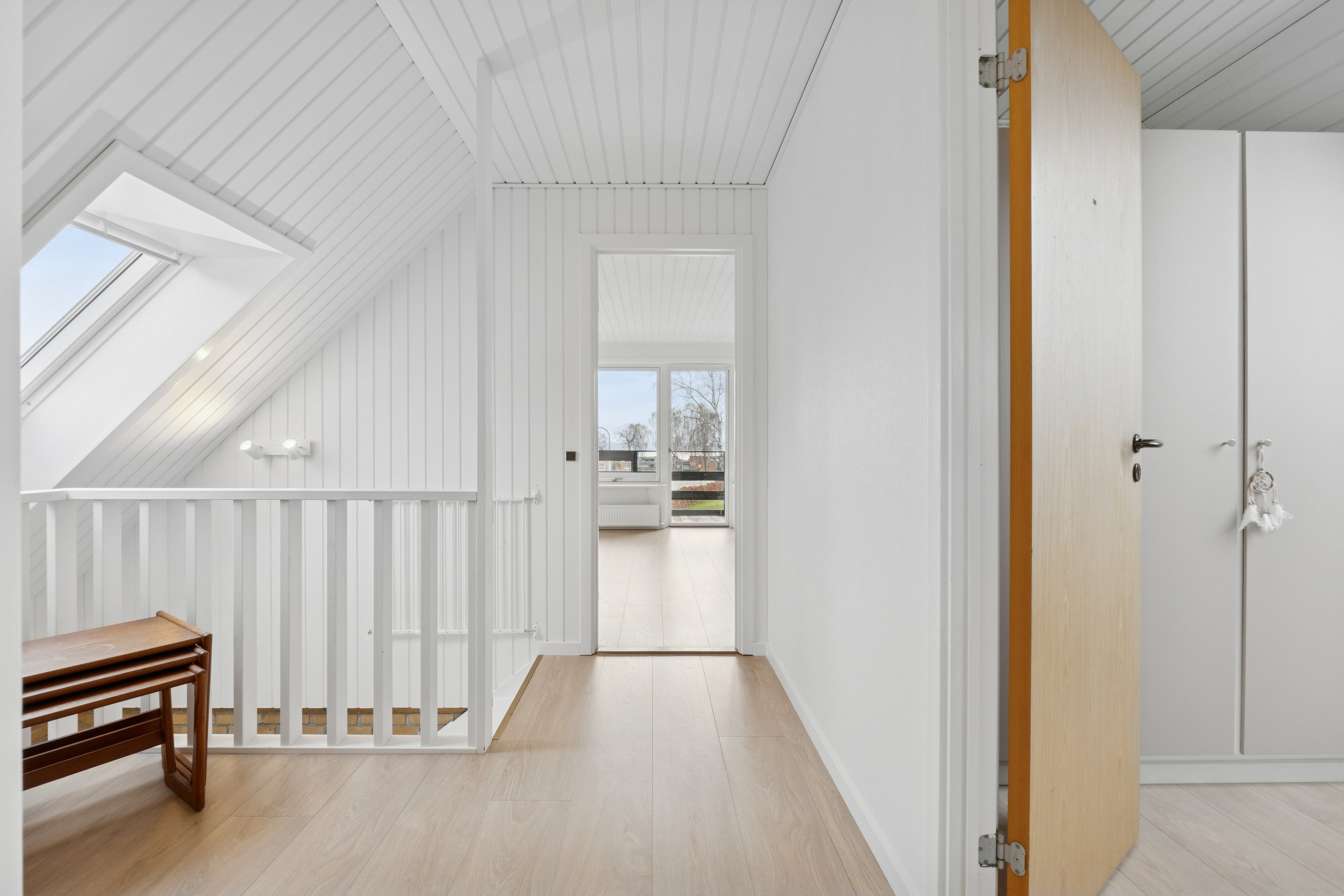 Fremhævet gang billede i fuldskærmstilstand. Billede af Fjordvænget 2, Kollund, 6340 Kruså