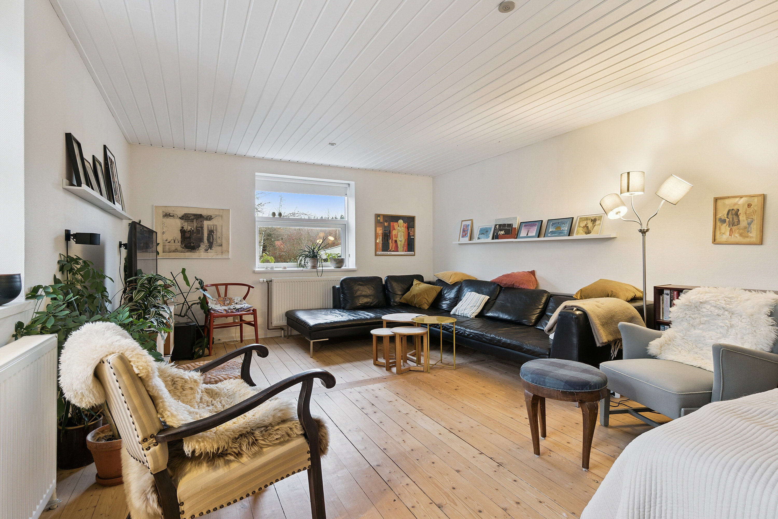 Fremhævet stue billede i fuldskærmstilstand. Billede af Sandflugtsvej 20, Rønne, 3700 Rønne