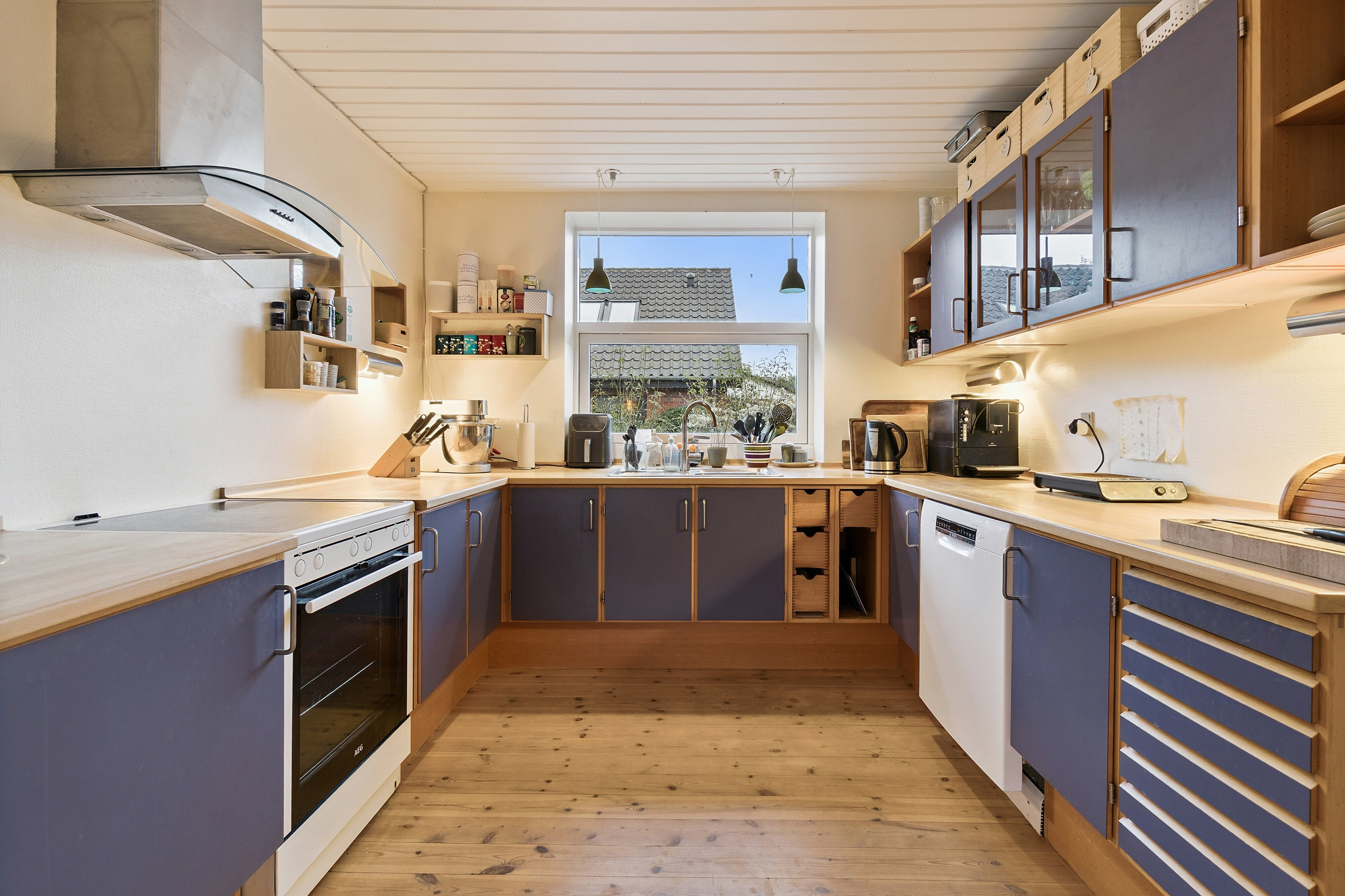 Fremhævet køkken billede i fuldskærmstilstand. Billede af Sandflugtsvej 20, Rønne, 3700 Rønne