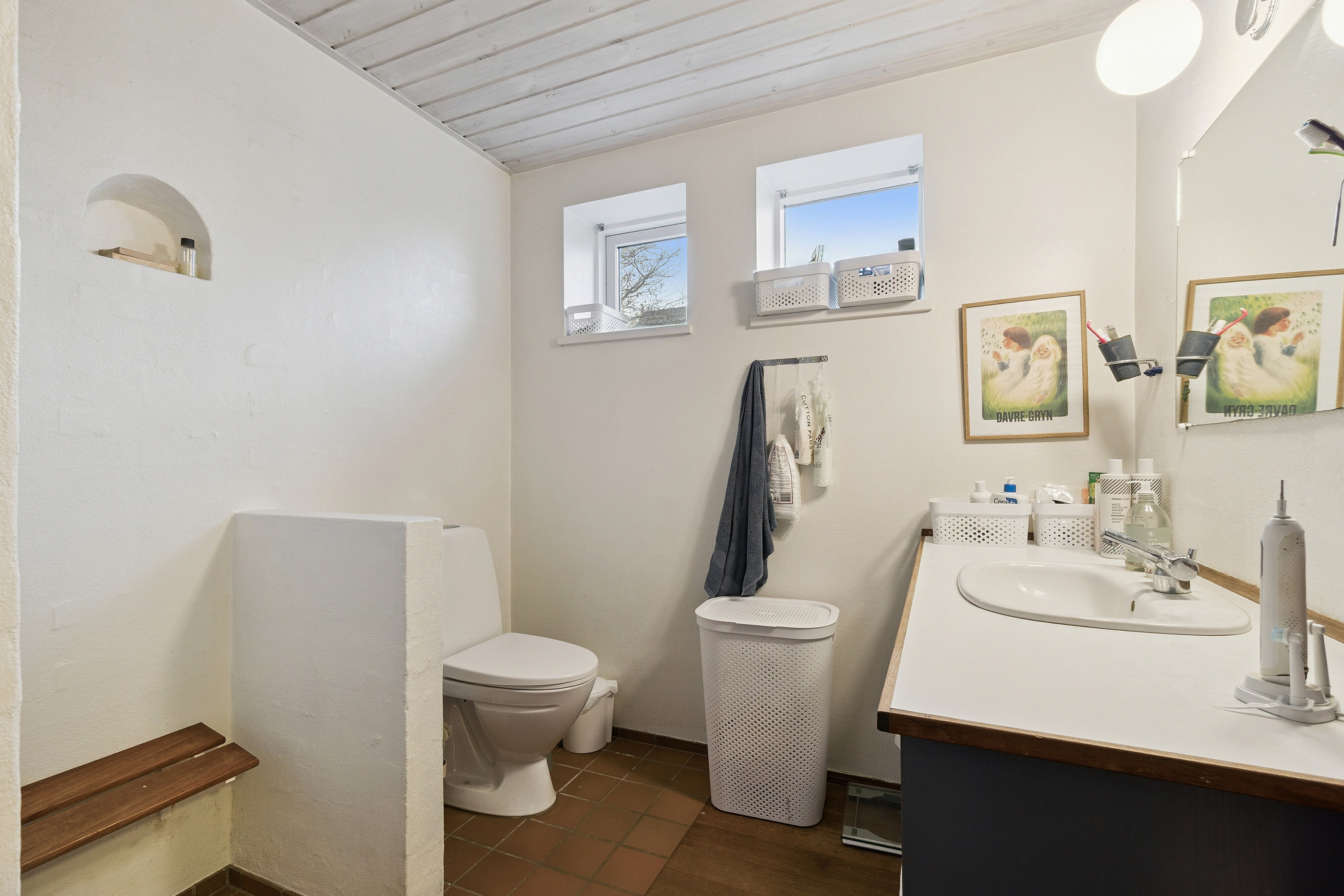 Fremhævet badeværelse billede i fuldskærmstilstand. Billede af Sandflugtsvej 20, Rønne, 3700 Rønne