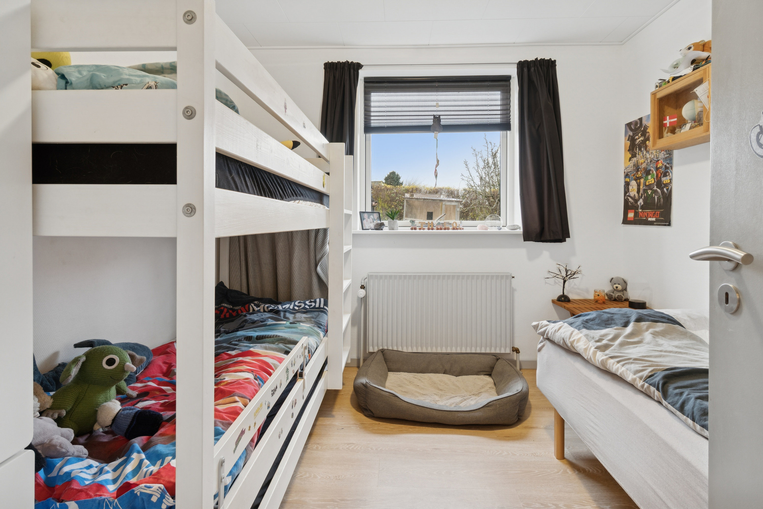 Fremhævet soveværelse billede i fuldskærmstilstand. Billede af Ågade 17, Tejn, 3770 Allinge