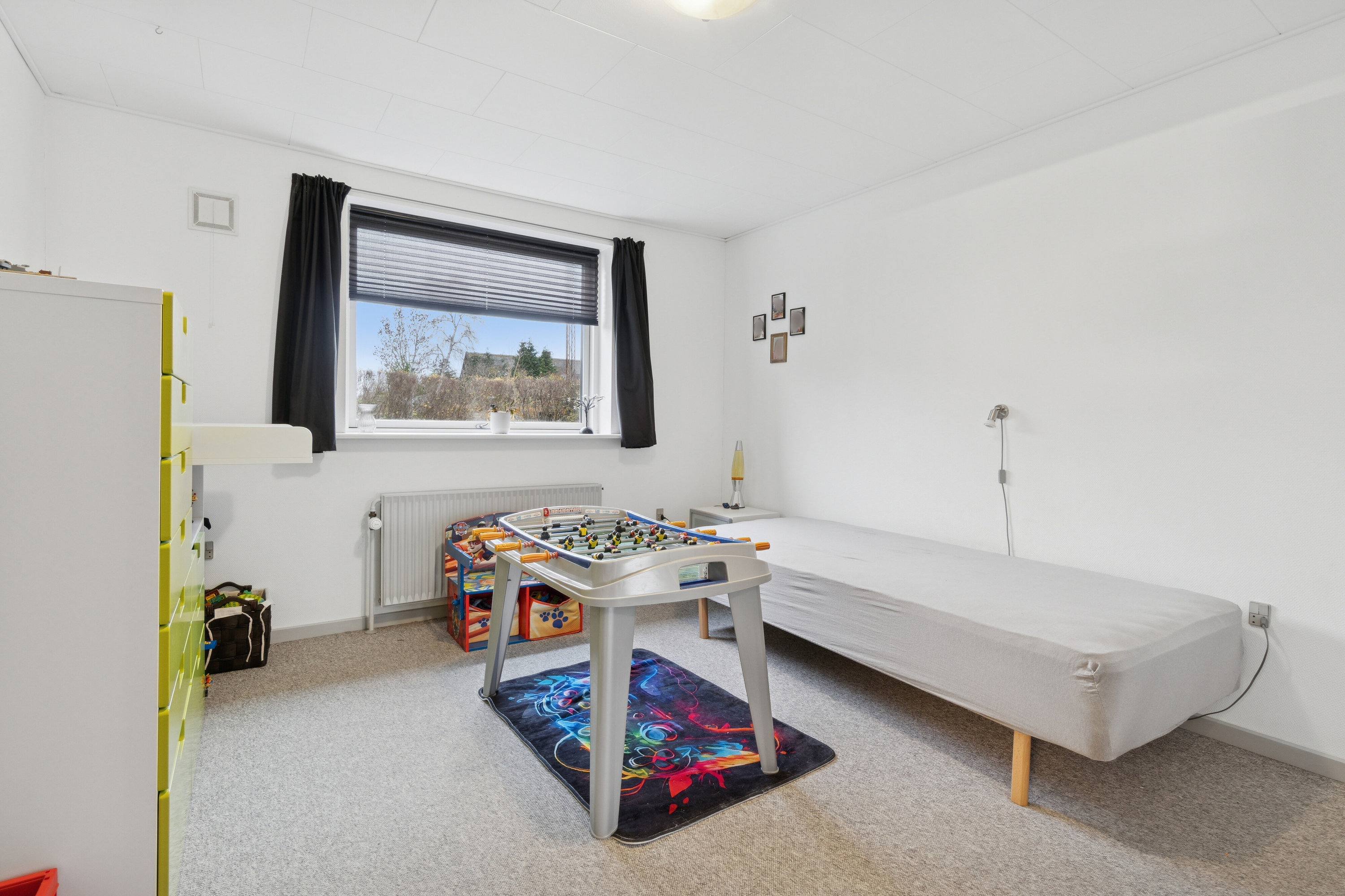 Fremhævet soveværelse billede i fuldskærmstilstand. Billede af Ågade 17, Tejn, 3770 Allinge