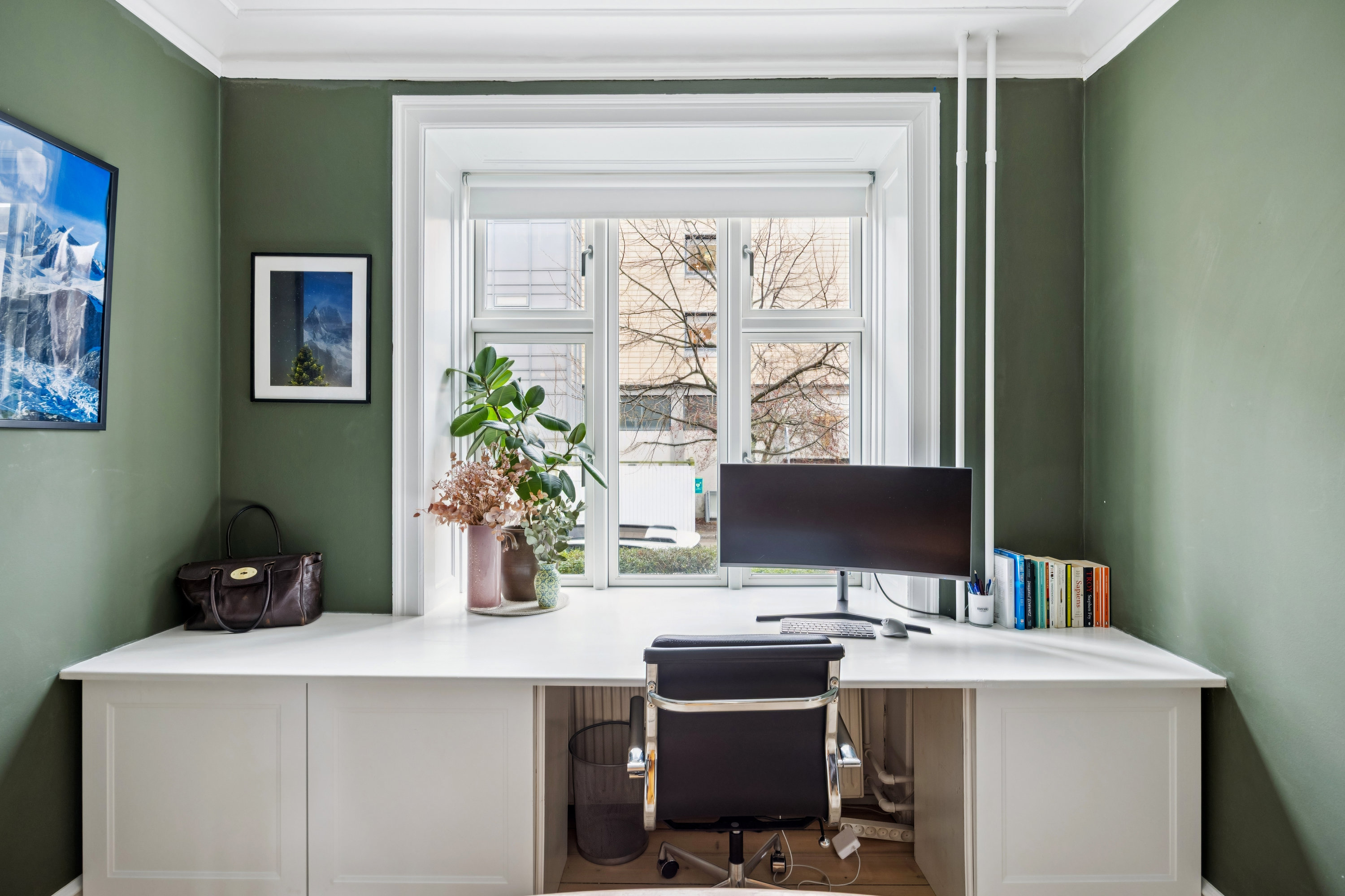 Fremhævet værelse billede i fuldskærmstilstand. Billede af Kong Georgs Vej 6A, st.. tv., 2000 Frederiksberg