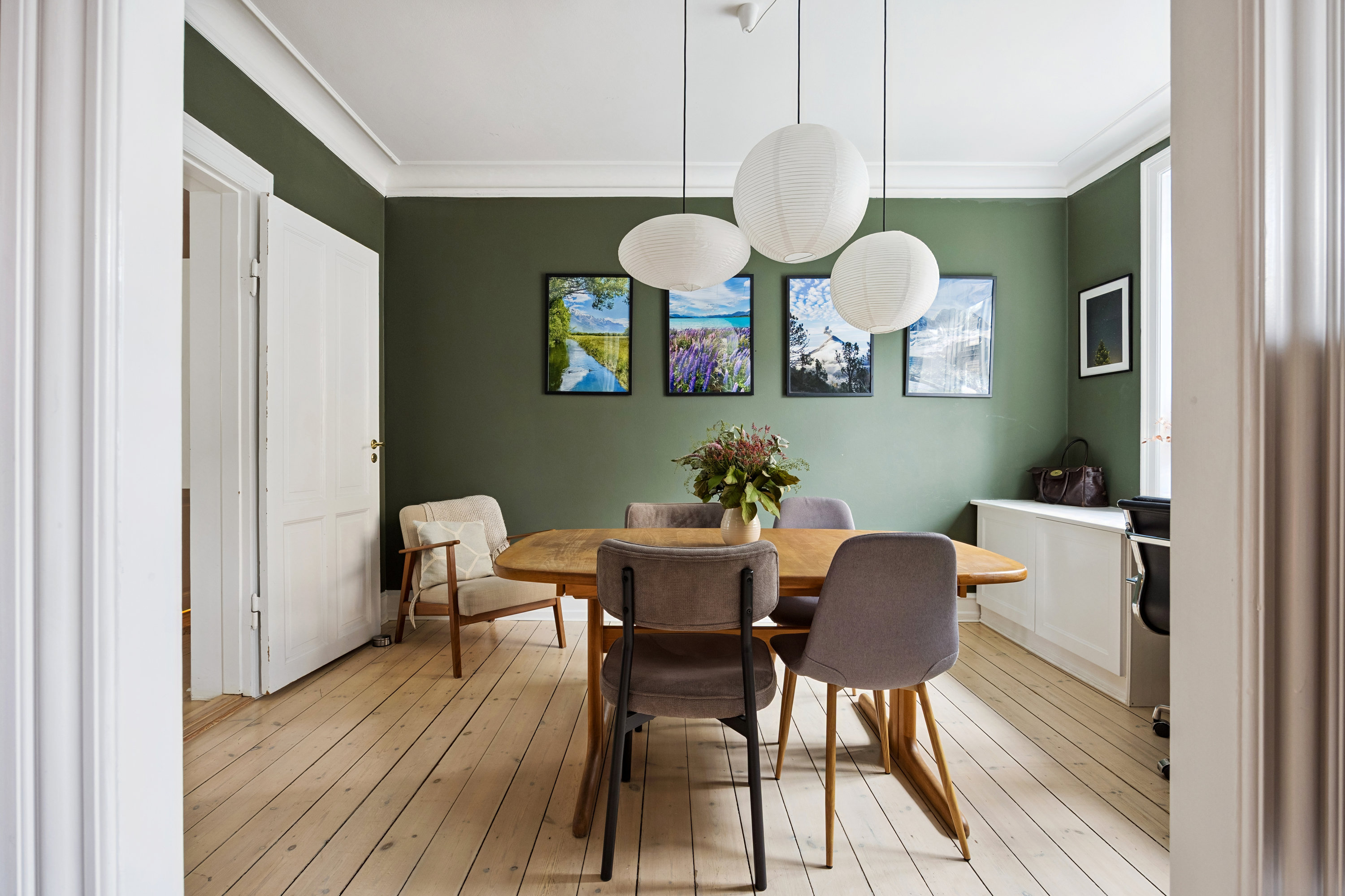 Fremhævet værelse billede i fuldskærmstilstand. Billede af Kong Georgs Vej 6A, st.. tv., 2000 Frederiksberg