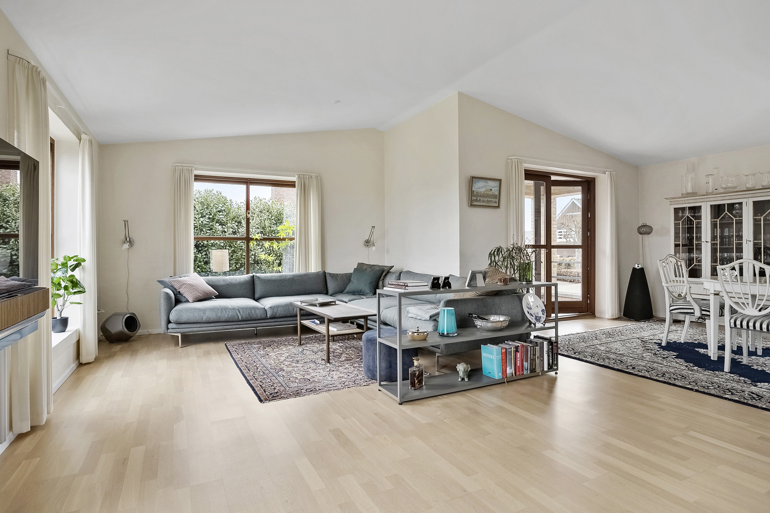 Fremhævet stue billede i fuldskærmstilstand. Billede af Hovmarksvej 75, 8700 Horsens