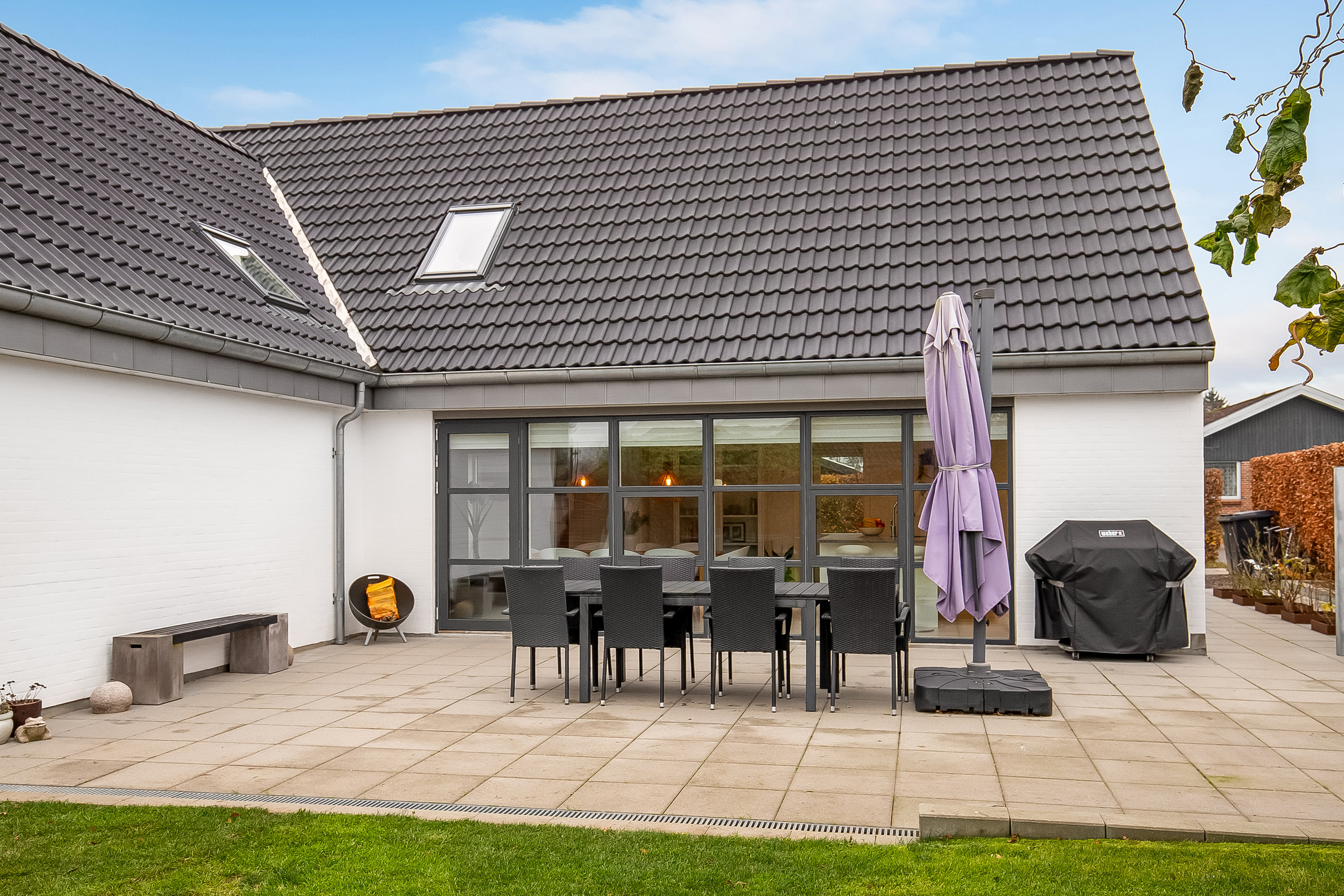 Fremhævet terrasse billede i fuldskærmstilstand. Billede af Borggårdsparken 35, 7080 Børkop