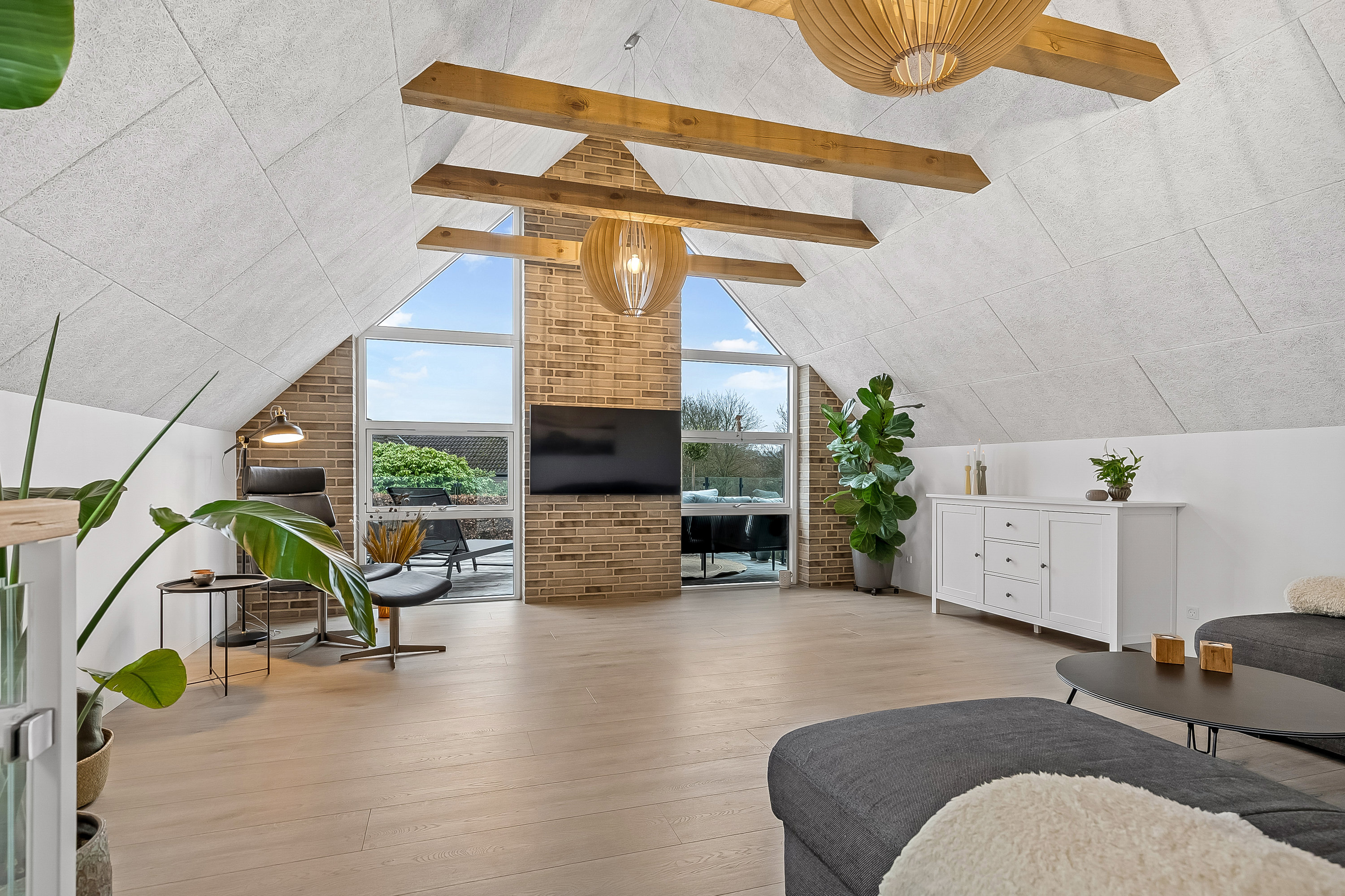 Fremhævet stue billede i fuldskærmstilstand. Billede af Borggårdsparken 35, 7080 Børkop