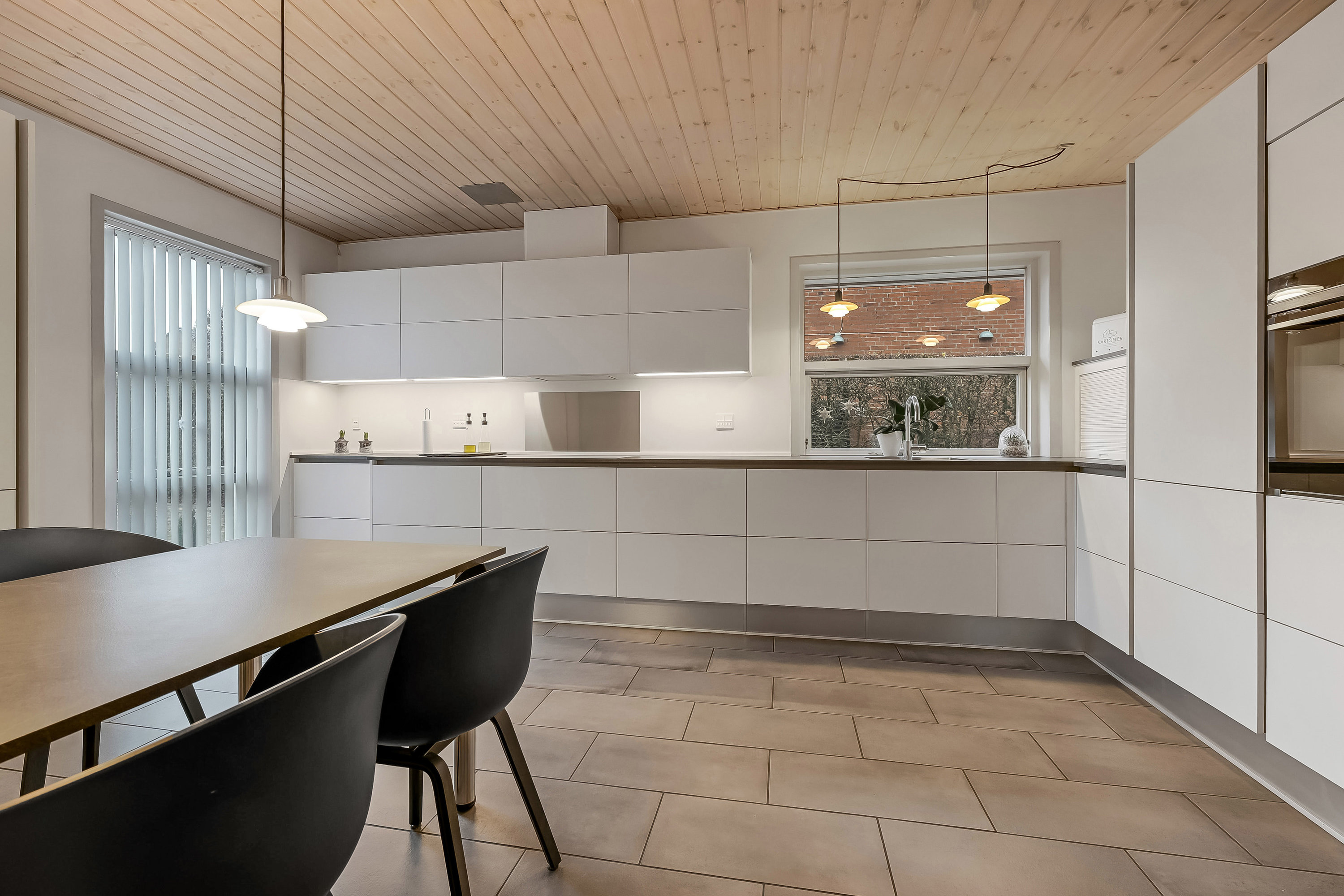 Fremhævet køkken billede i fuldskærmstilstand. Billede af Ingemanns Alle 151, 6700 Esbjerg