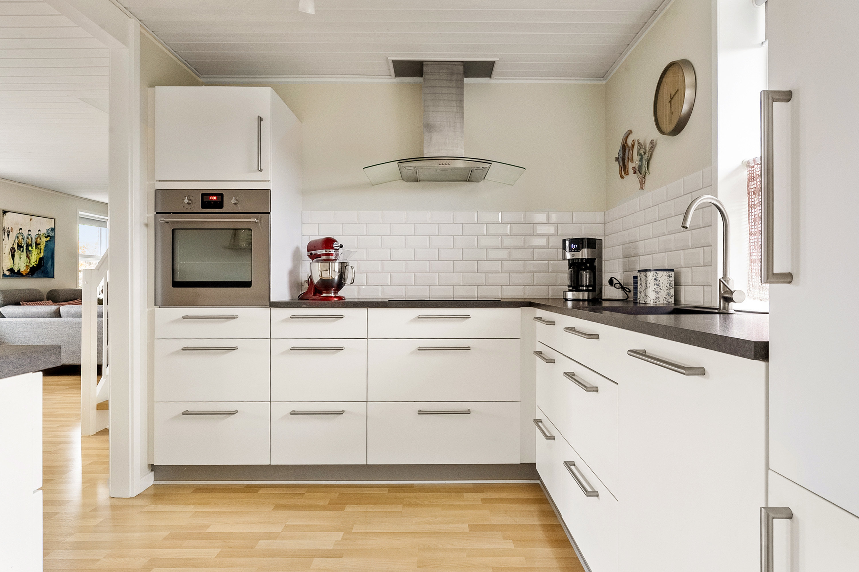 Fremhævet køkken billede i fuldskærmstilstand. Billede af Søndervangen 13, Korning, 8700 Horsens