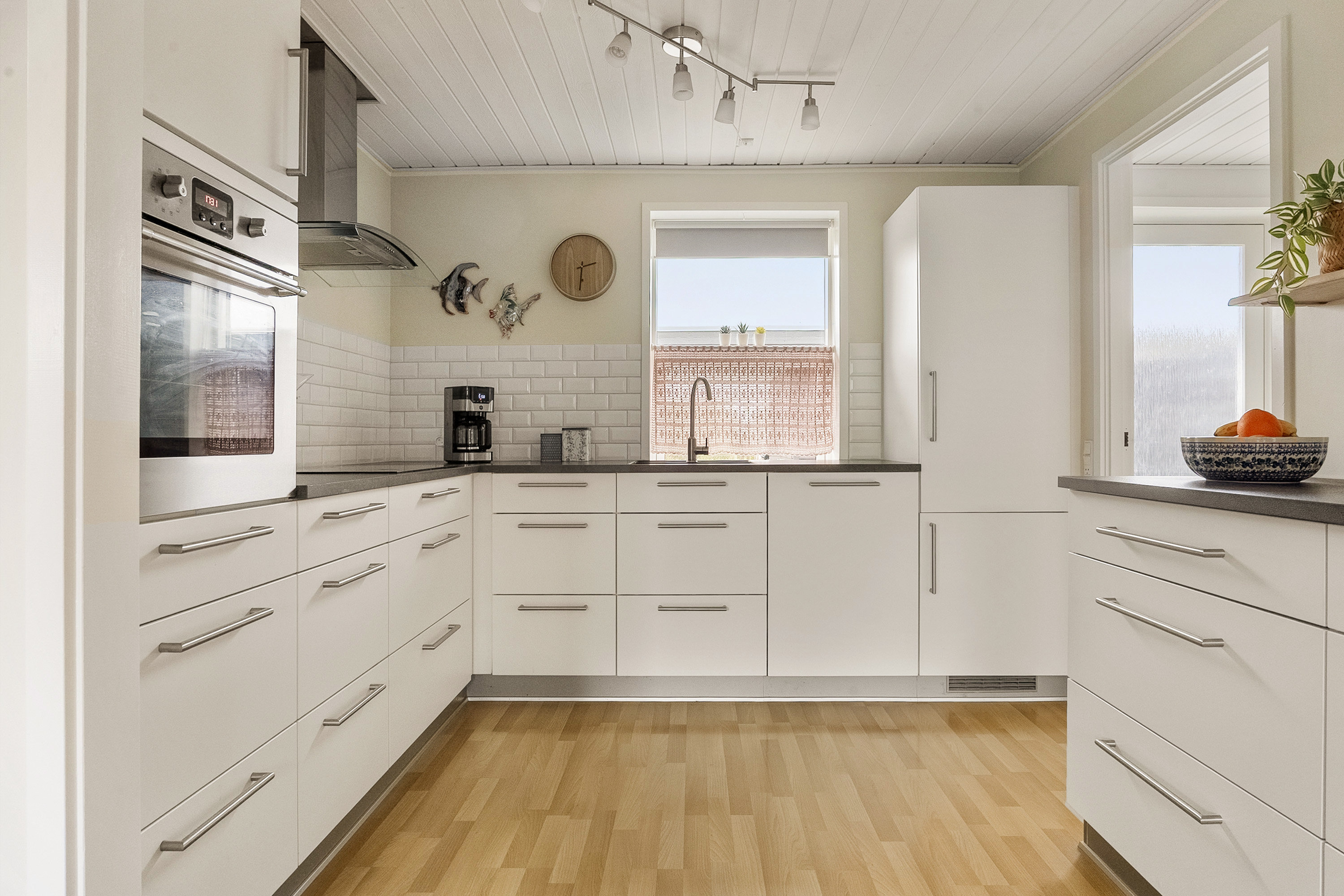 Fremhævet køkken billede i fuldskærmstilstand. Billede af Søndervangen 13, Korning, 8700 Horsens