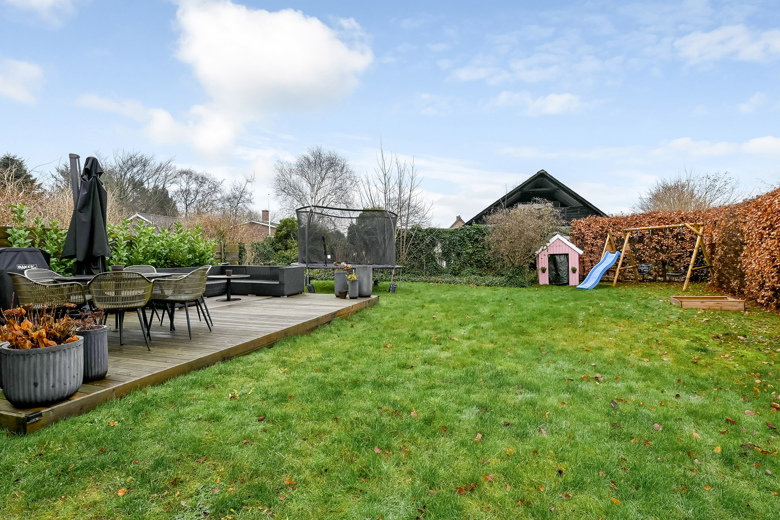 Fremhævet have billede i fuldskærmstilstand. Billede af Troldholmvej 4, Vrøgum, 6840 Oksbøl