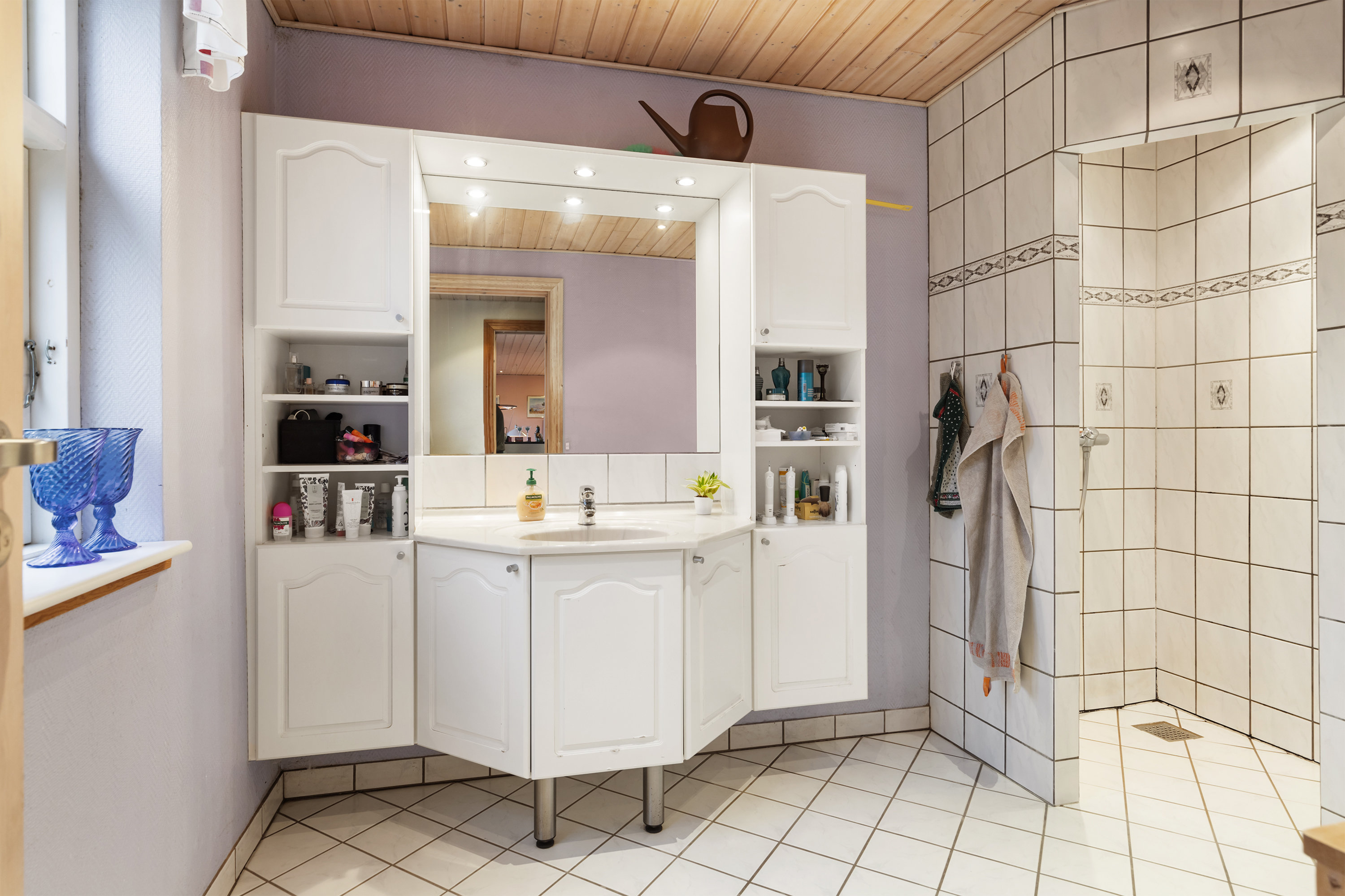 Fremhævet badeværelse billede i fuldskærmstilstand. Billede af Smalskiftevej 44, 9382 Tylstrup