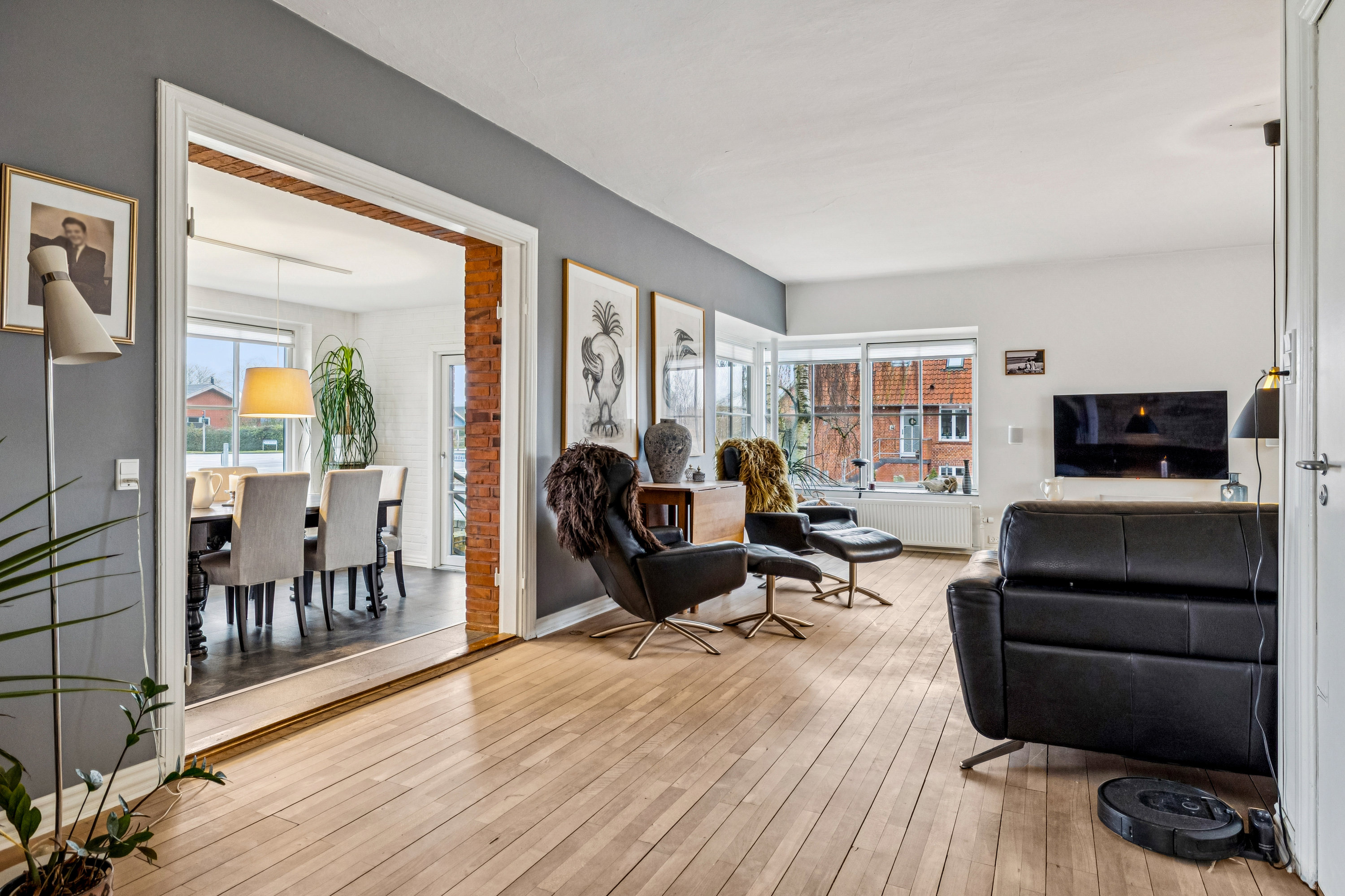 Fremhævet stue billede i fuldskærmstilstand. Billede af Håndværkerparken 2A, 9500 Hobro