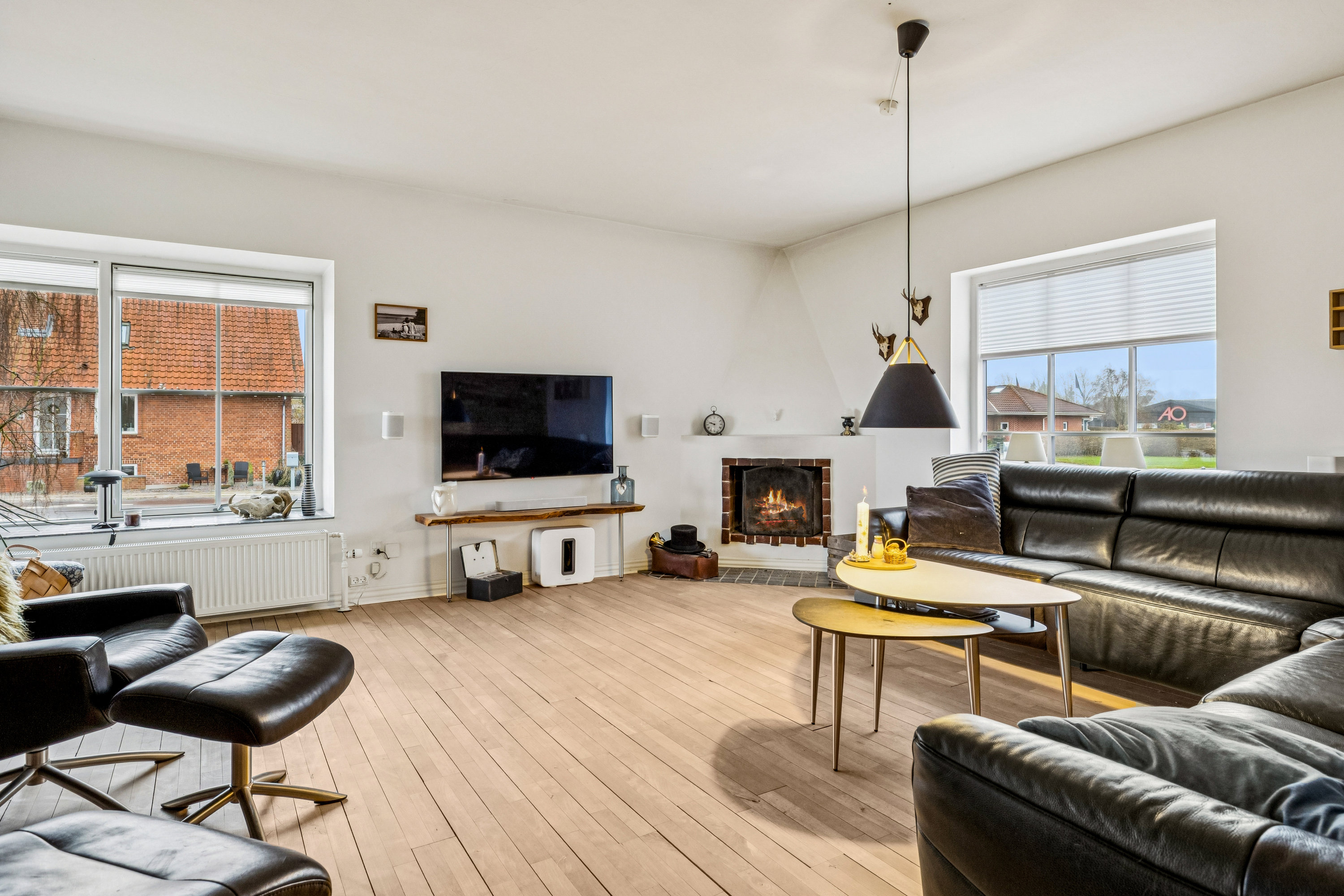 Fremhævet stue billede i fuldskærmstilstand. Billede af Håndværkerparken 2A, 9500 Hobro