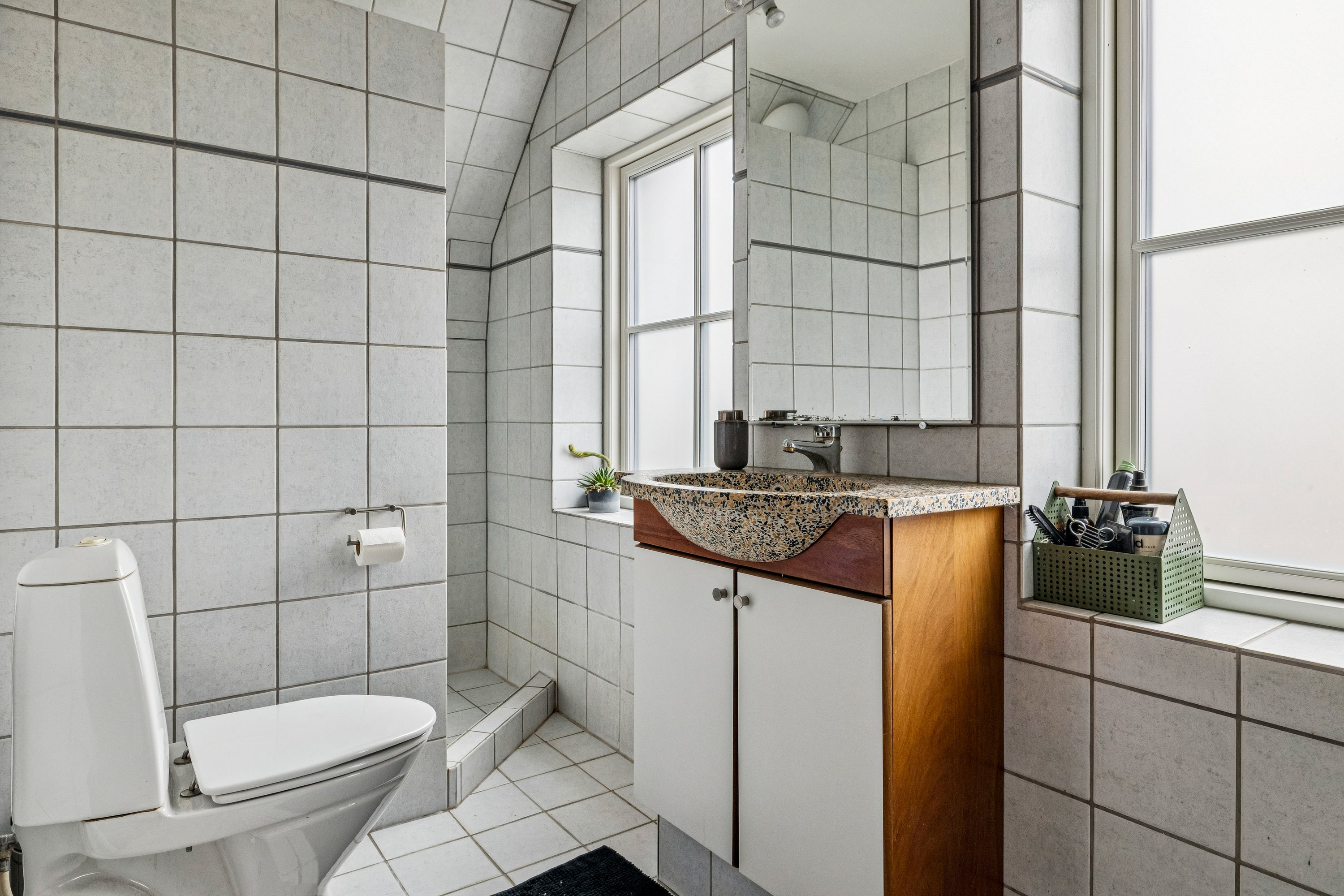 Fremhævet badeværelse billede i fuldskærmstilstand. Billede af Håndværkerparken 2A, 9500 Hobro