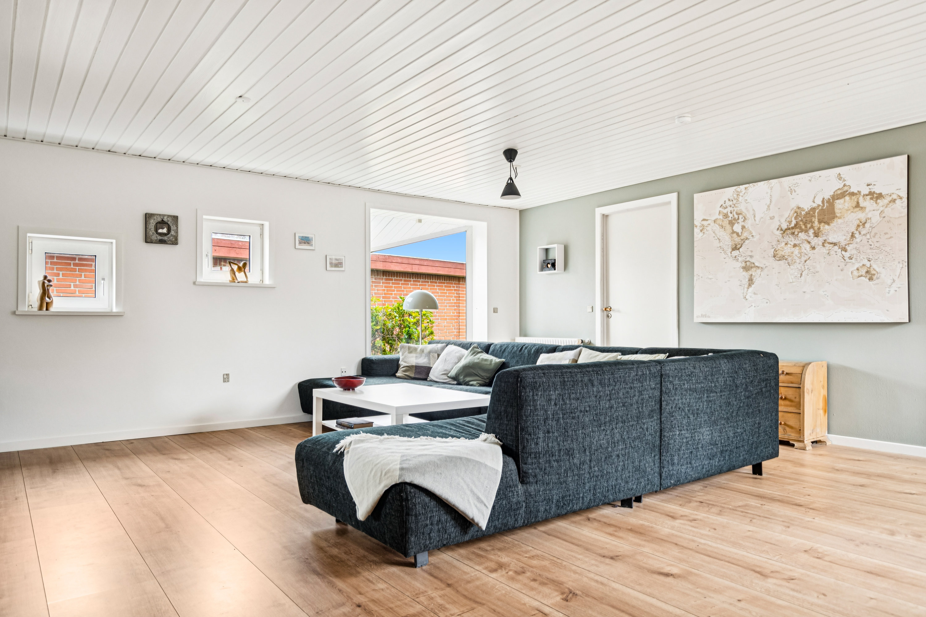 Fremhævet stue billede i fuldskærmstilstand. Billede af Kielgårdsvej 5, Horne, 9850 Hirtshals