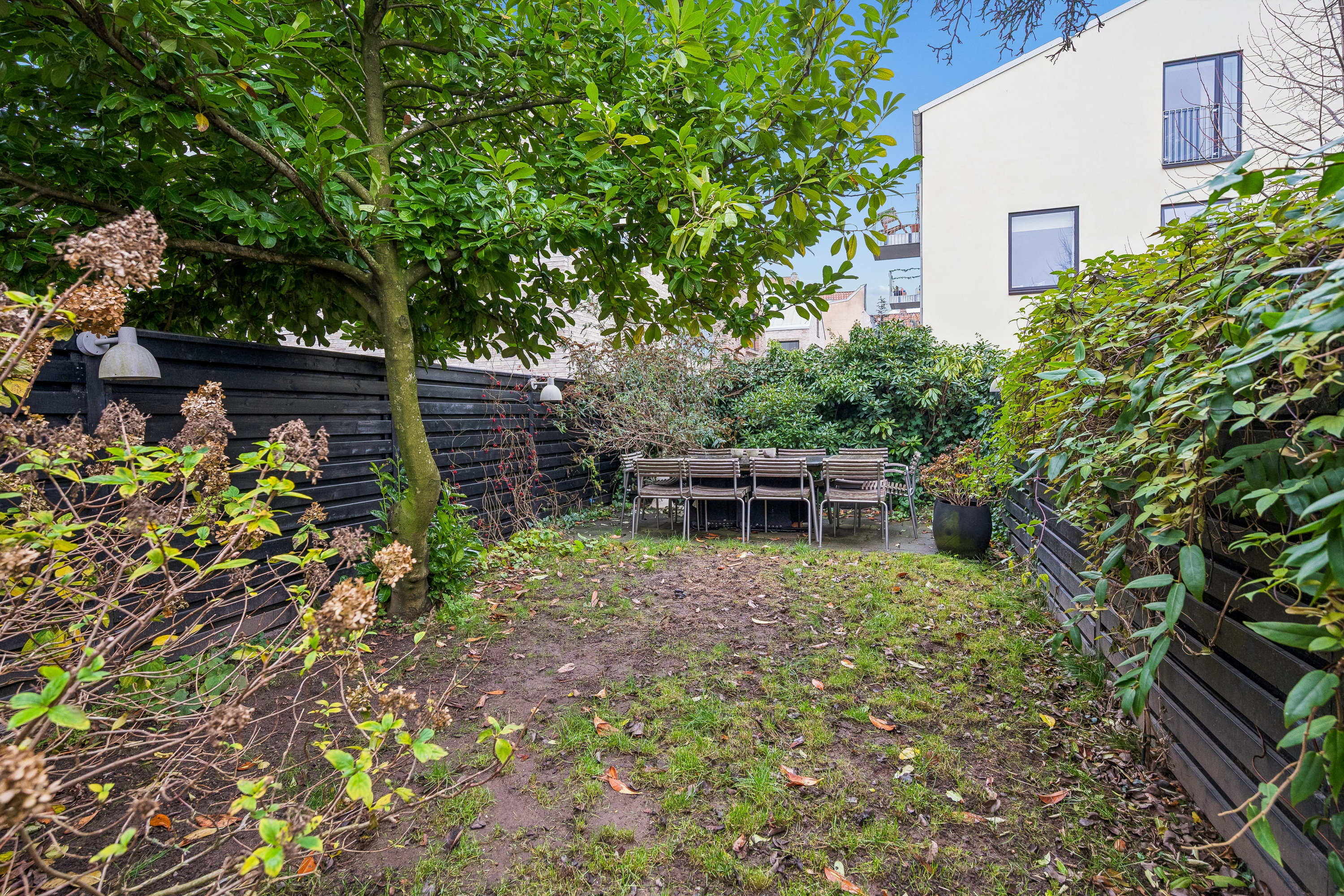 Fremhævet have billede i fuldskærmstilstand. Billede af Ole Rømers Gade 92, 8000 Aarhus C