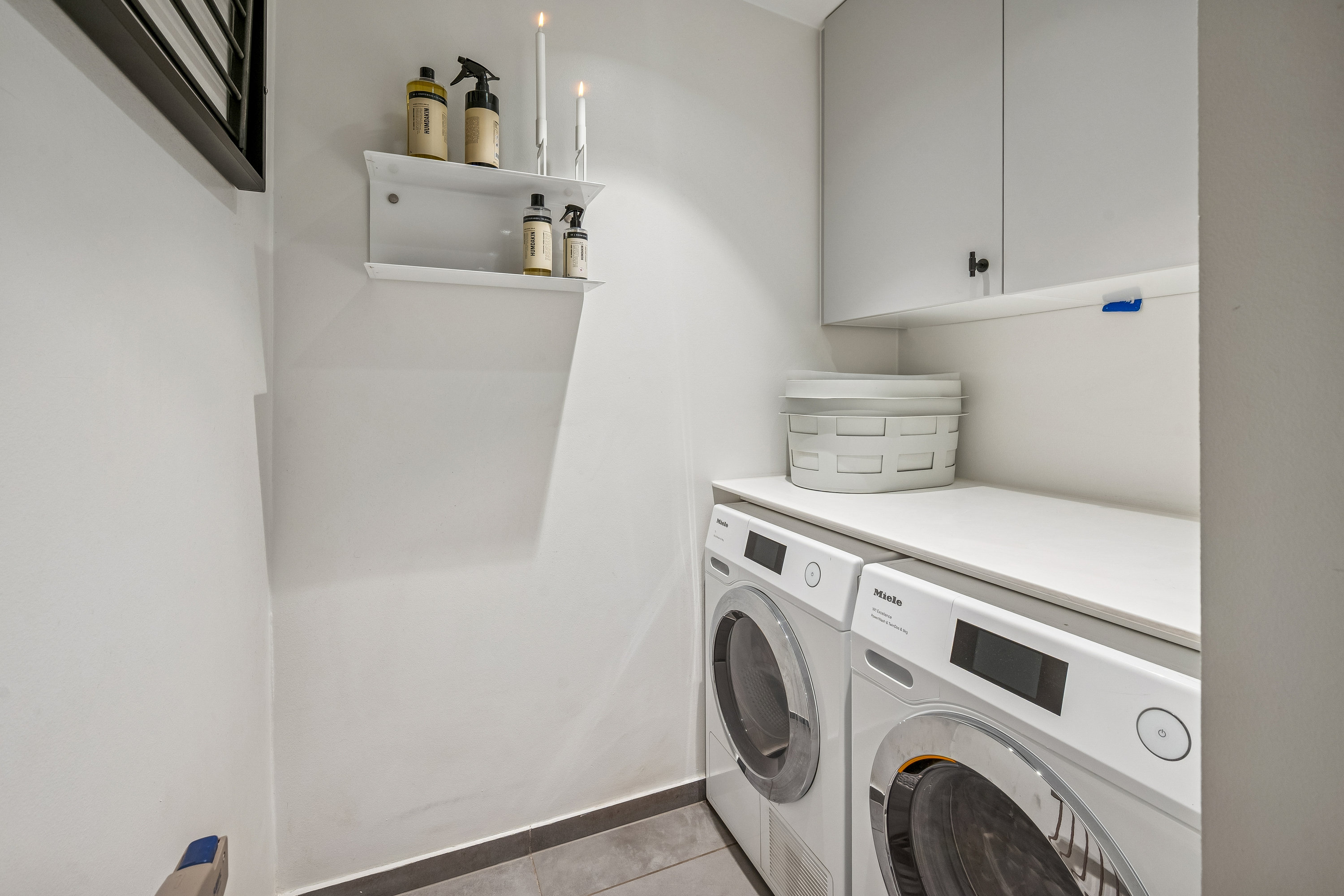 Fremhævet badeværelse billede i fuldskærmstilstand. Billede af Ole Rømers Gade 92, 8000 Aarhus C