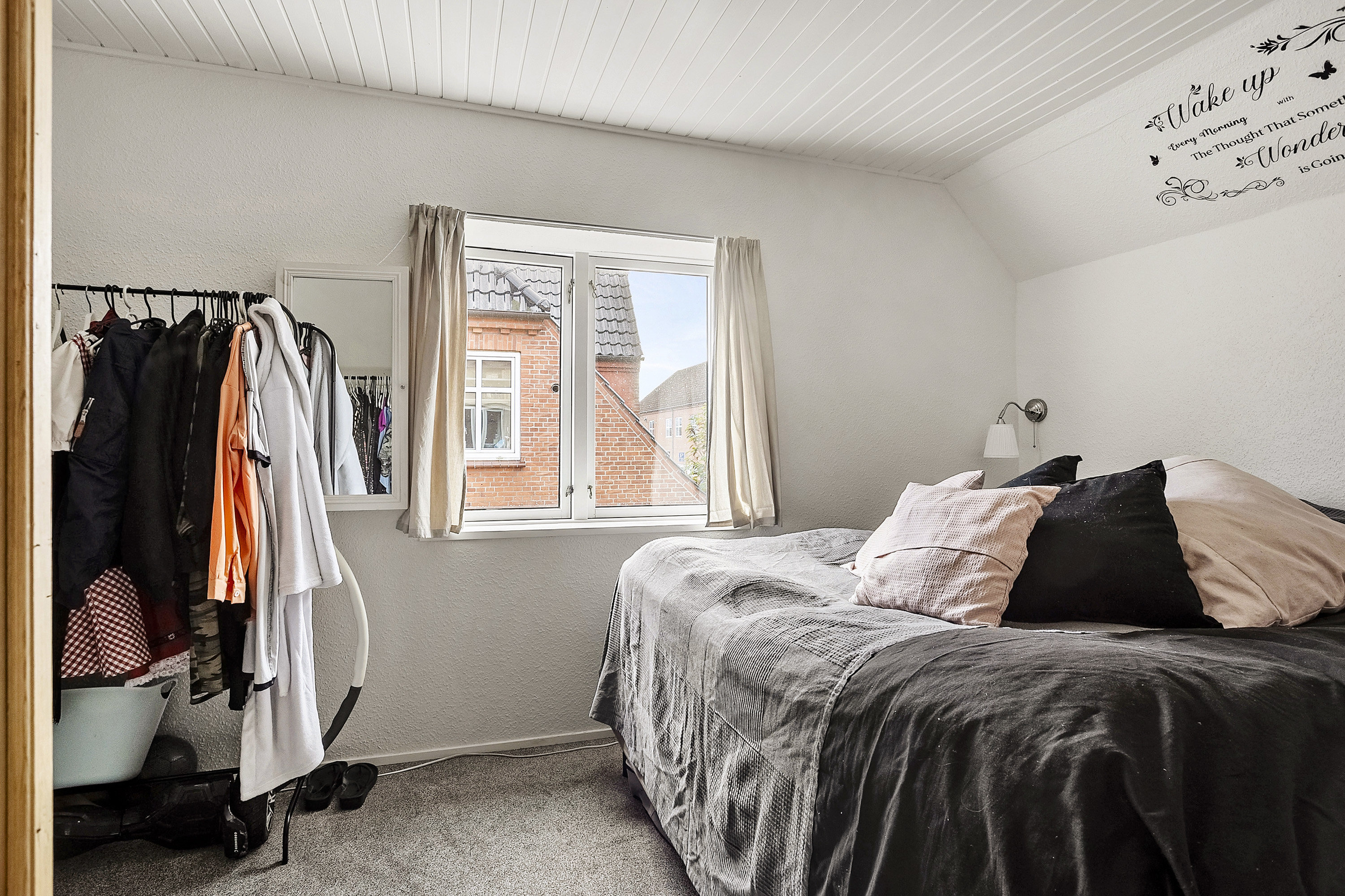 Fremhævet  billede i fuldskærmstilstand. Billede af Øster Alle 18, 1., 6600 Vejen