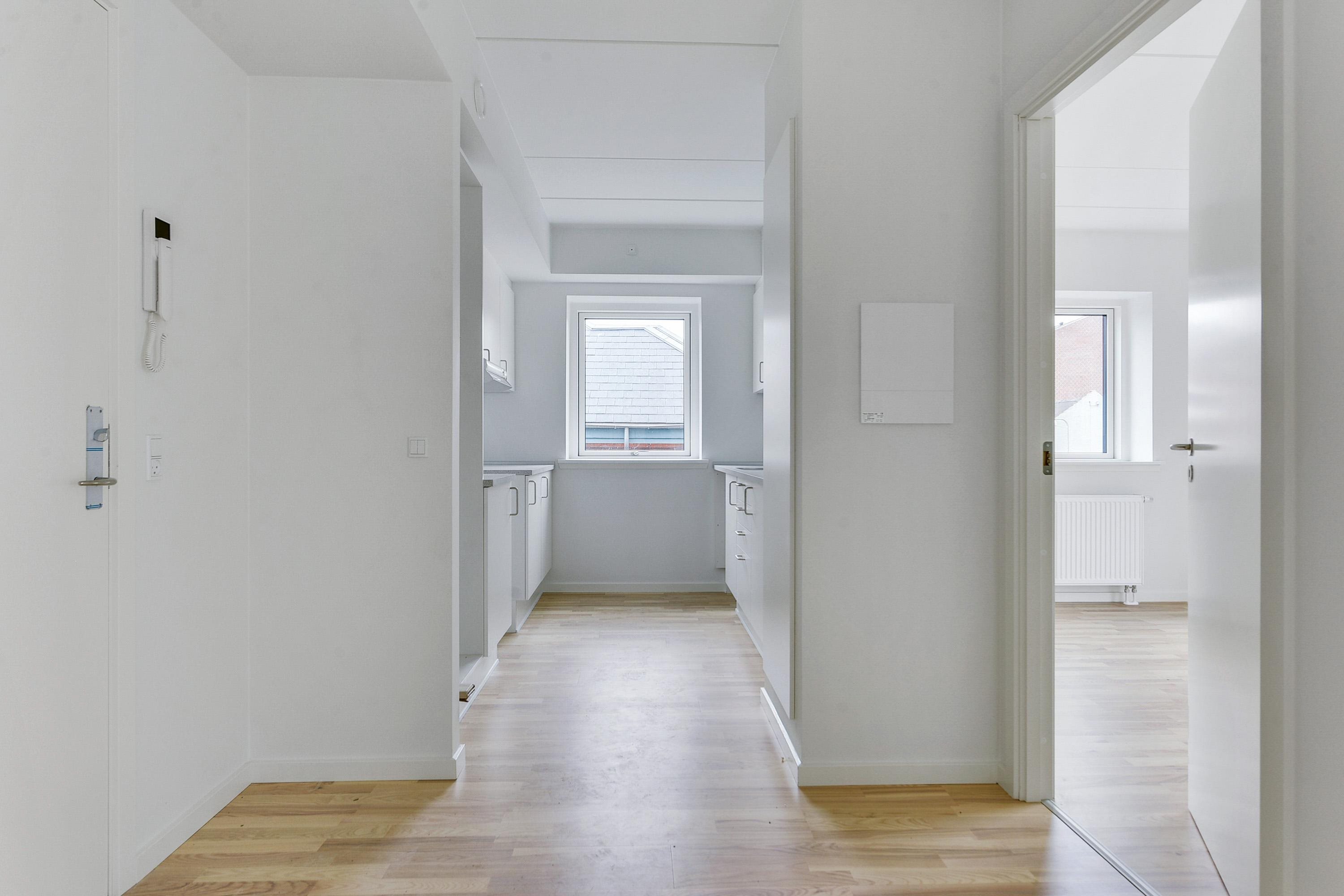 Fremhævet entré billede i fuldskærmstilstand. Billede af Rødegårdsvej 16, 2. tv., 5000 Odense C