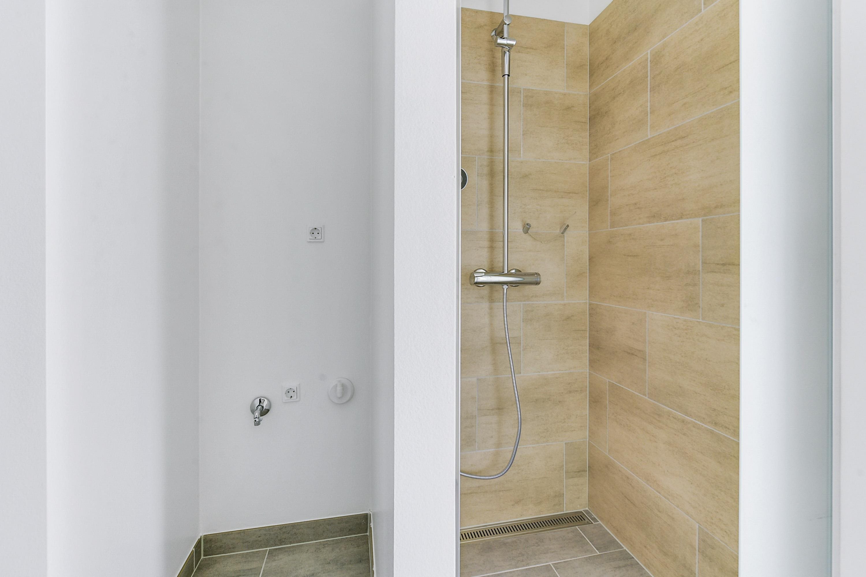 Fremhævet badeværelse billede i fuldskærmstilstand. Billede af Rødegårdsvej 16, 2. tv., 5000 Odense C