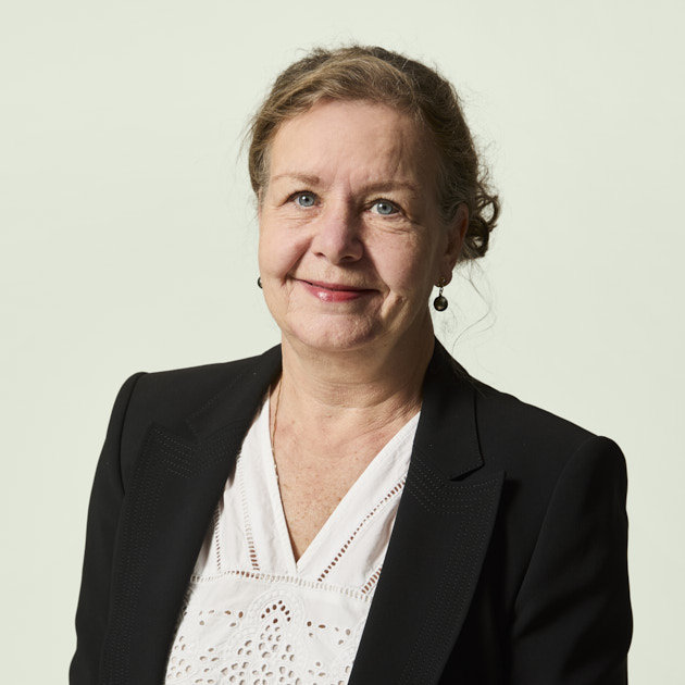 Ejendomsmægler Hanne Bjerre Ulrich, Nybolig Dronningmølle, Nybolig