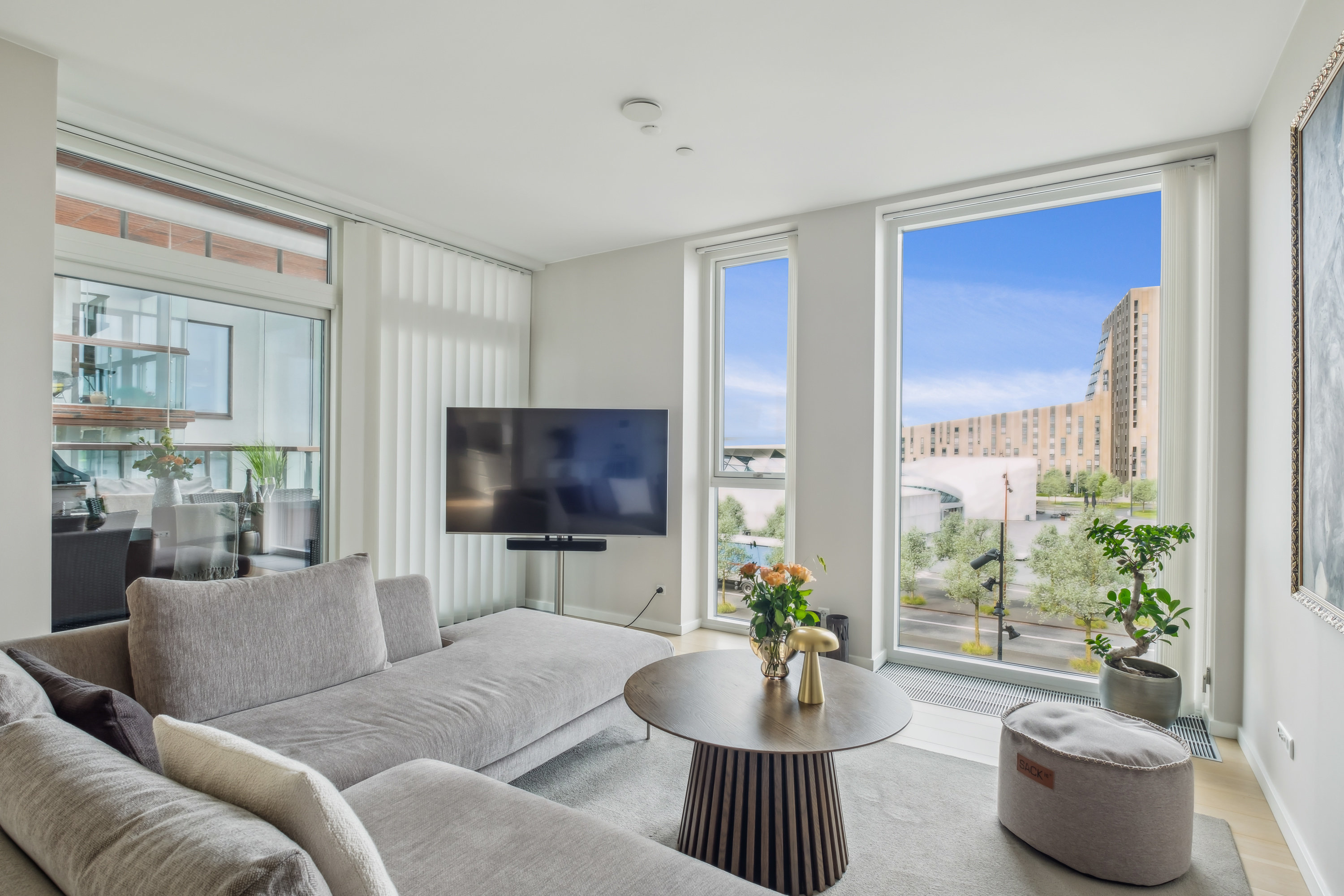 Fremhævet stue billede i fuldskærmstilstand. Billede af Østre Havnegade 52, 2. th., 9000 Aalborg